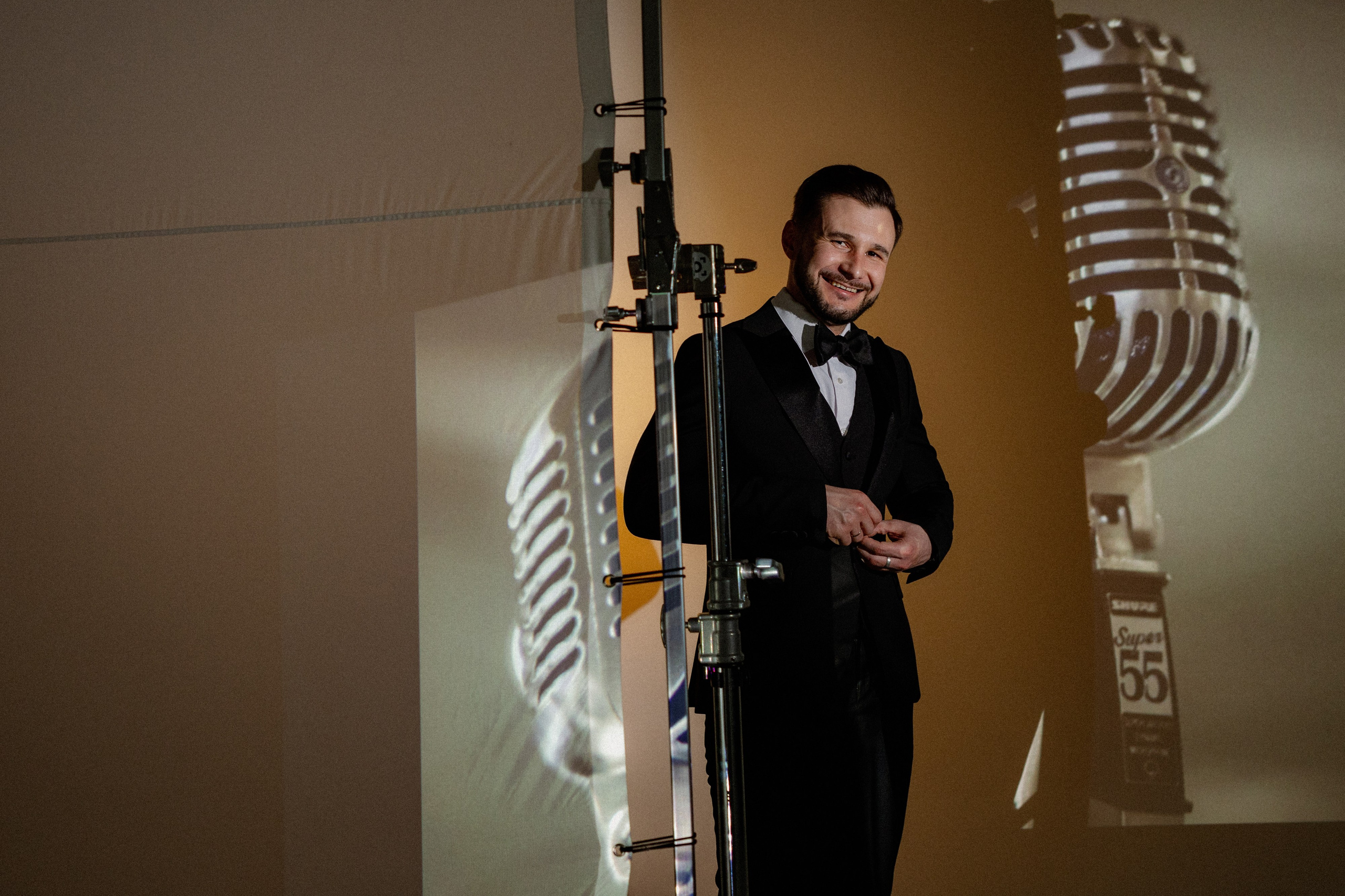 Проведение свадеб, корпоративов, дней рождений и юбилеев - Владивосток. Ведущий Дмитрий Ширяев