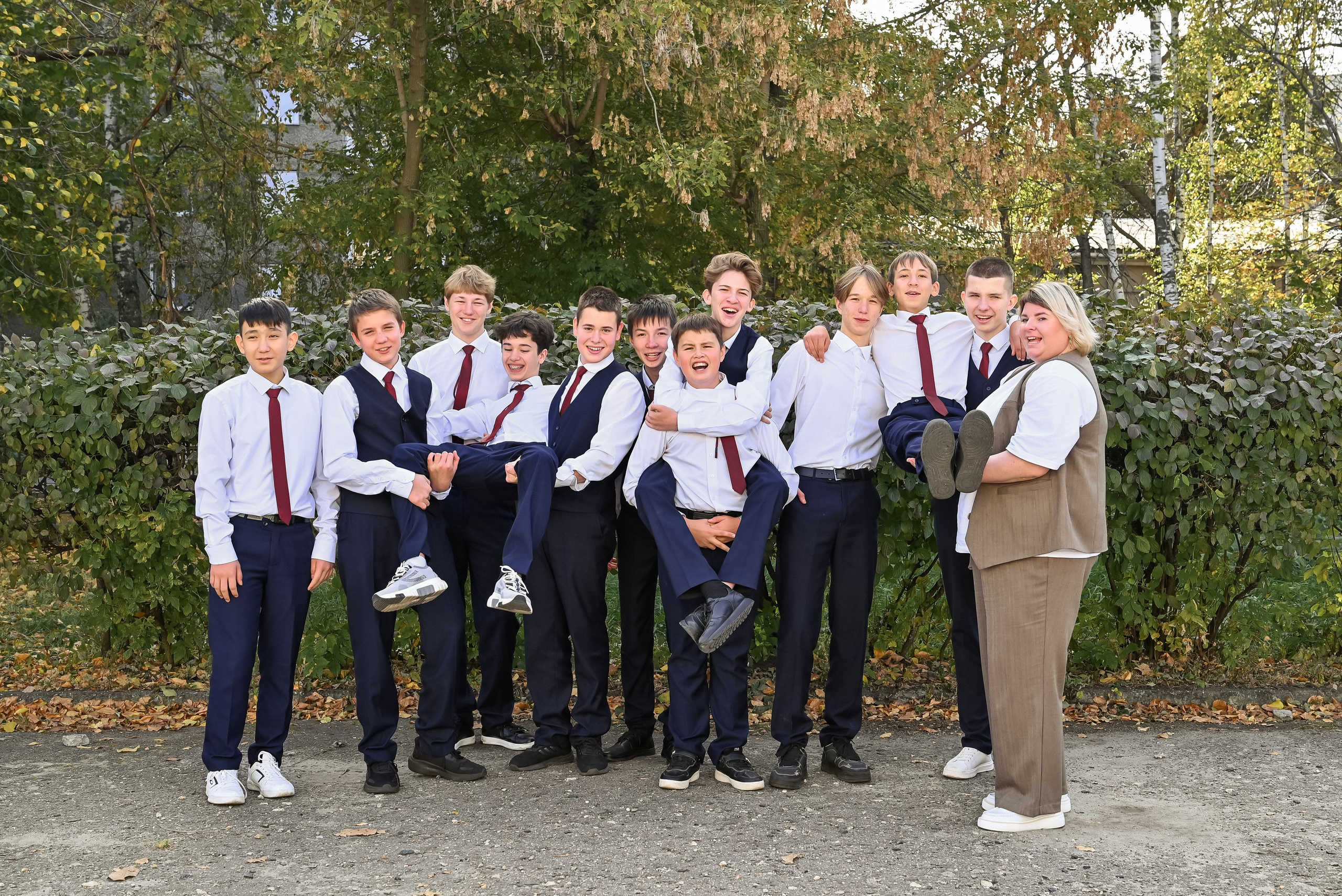 Школьная фотосессия для выпускных альбомов в Пензе