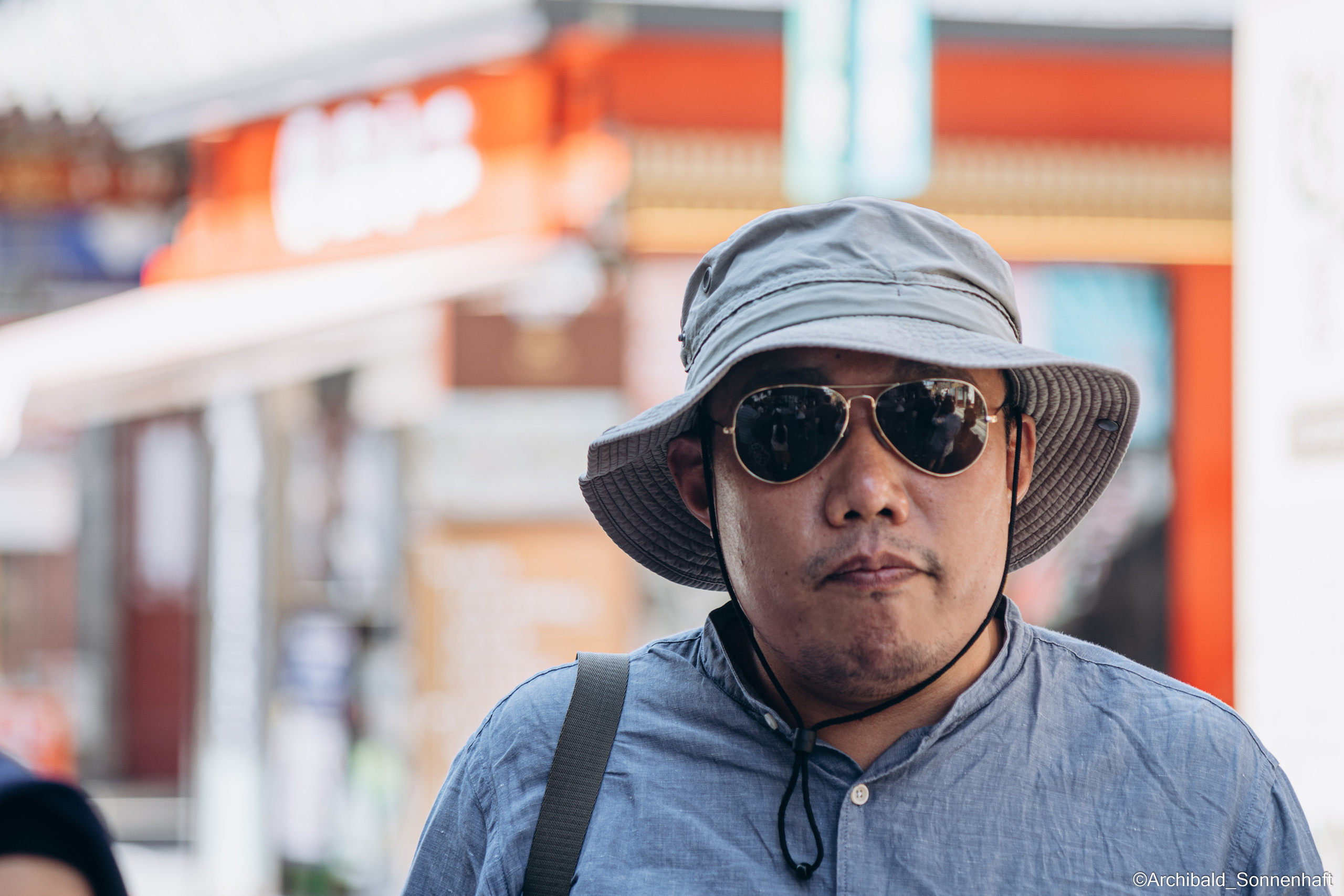 Photowalk. Photographer in Guangzhou, China. Archibald Sonnenhaft