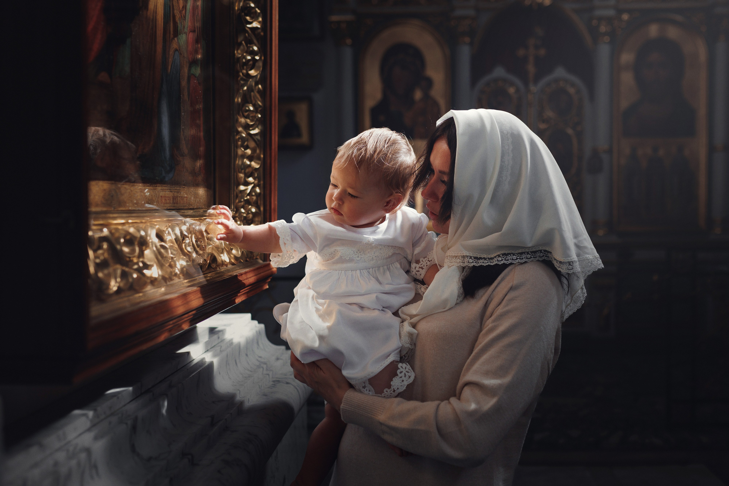 Фотограф на крещение в Минске — съёмка от 200 руб | Алексей Баталов