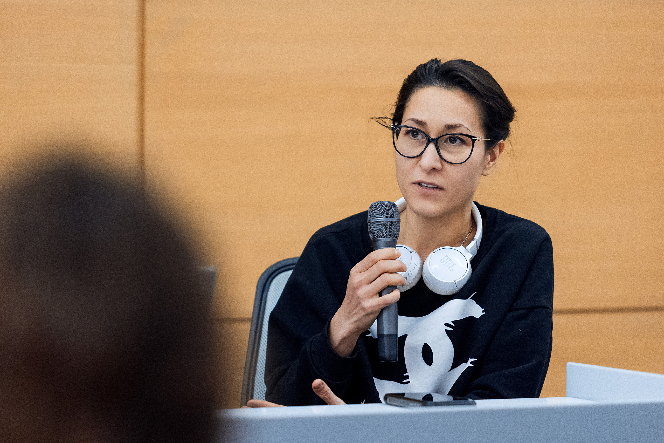 Olga Mikhalchuk performed with an artist-talk in Zaryadye Mediacenter. Olga Mikhalchuk, visual artist