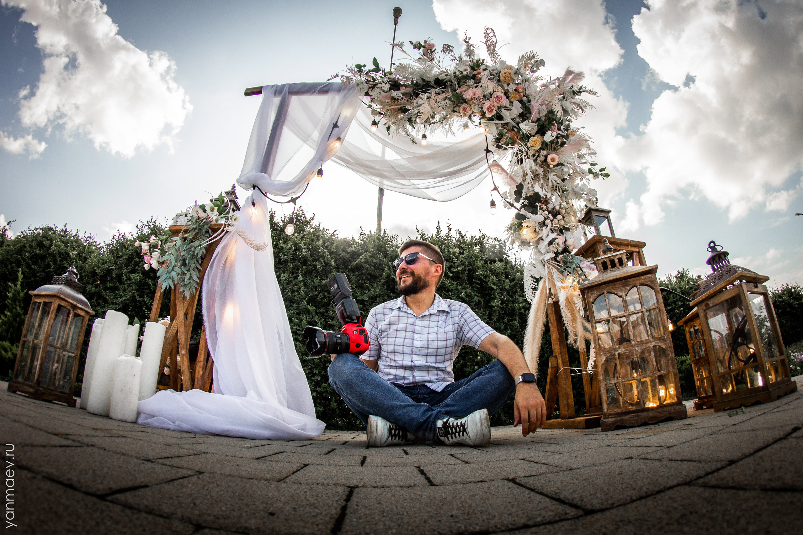 Студия в Ростове-на-Дону. Свадебная, репортажная и бизнес съёмка в Ростове-на-Дону