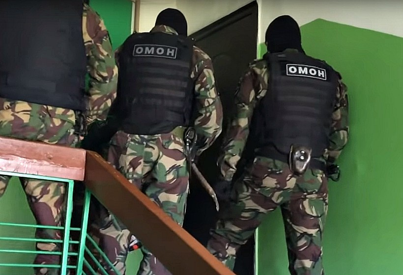 Обыск в квартире