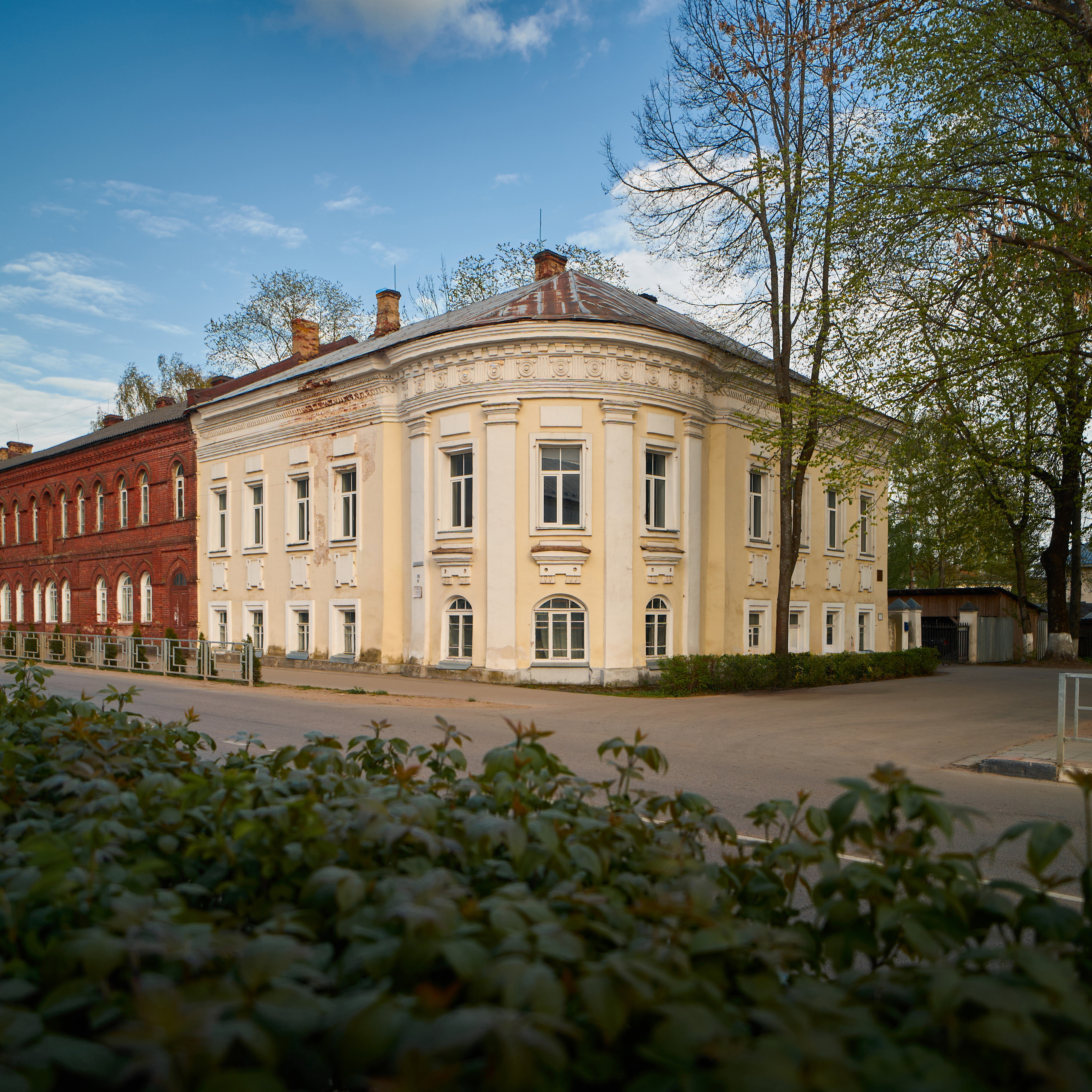 Фотовыставка «Атмосфера» с видами Торжка, Торопца, Осташкова