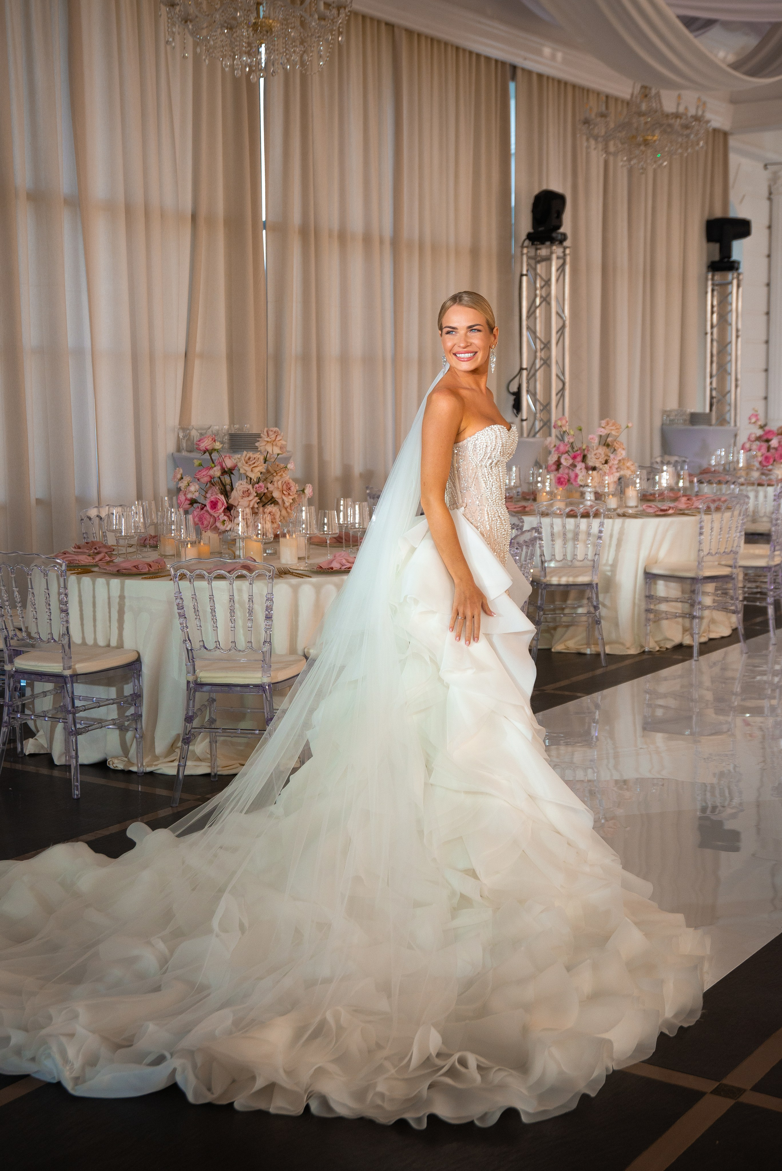 Цена СВАДЕБНОЙ СЪЁМКИ. Семейный фотограф на выписку из роддома и крещение Минск Настя Гришук