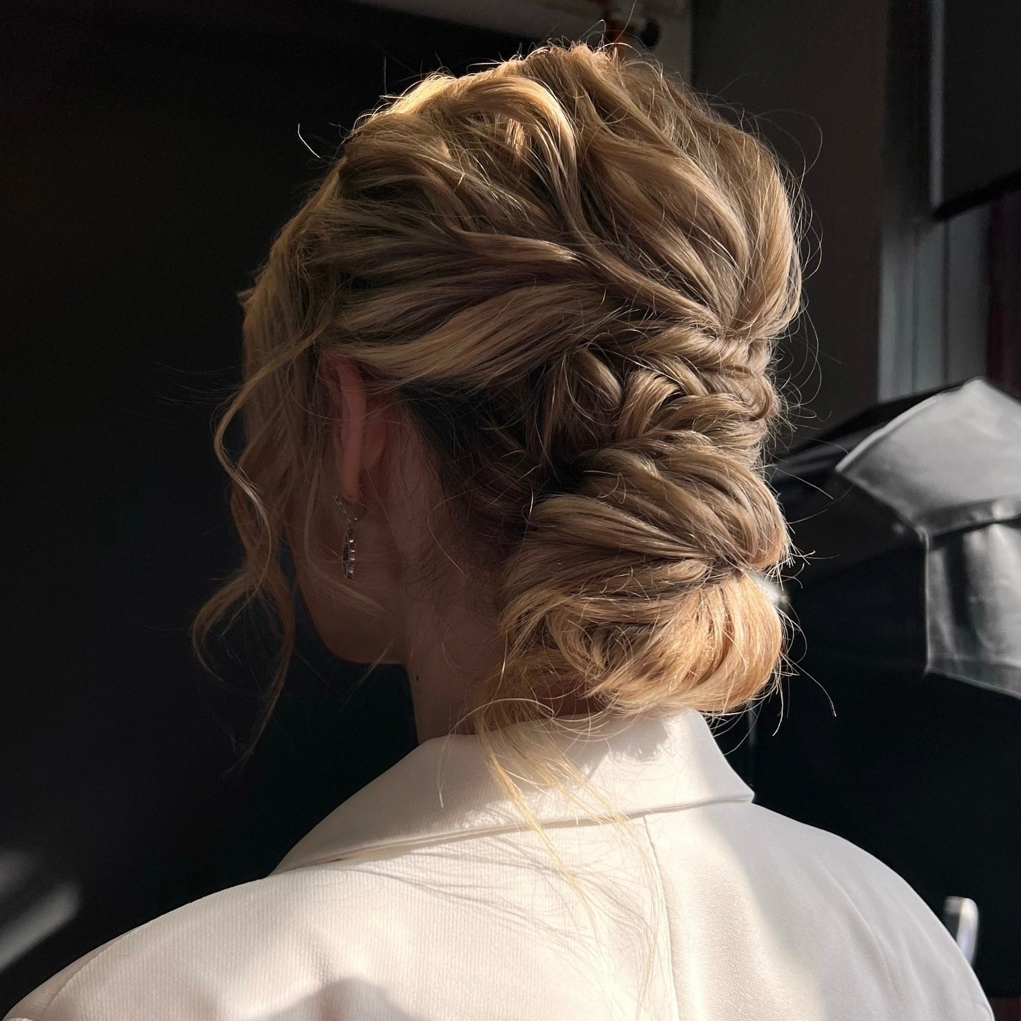 Юлия Донченко, топ-стилист по причёскам и визажист в Москве