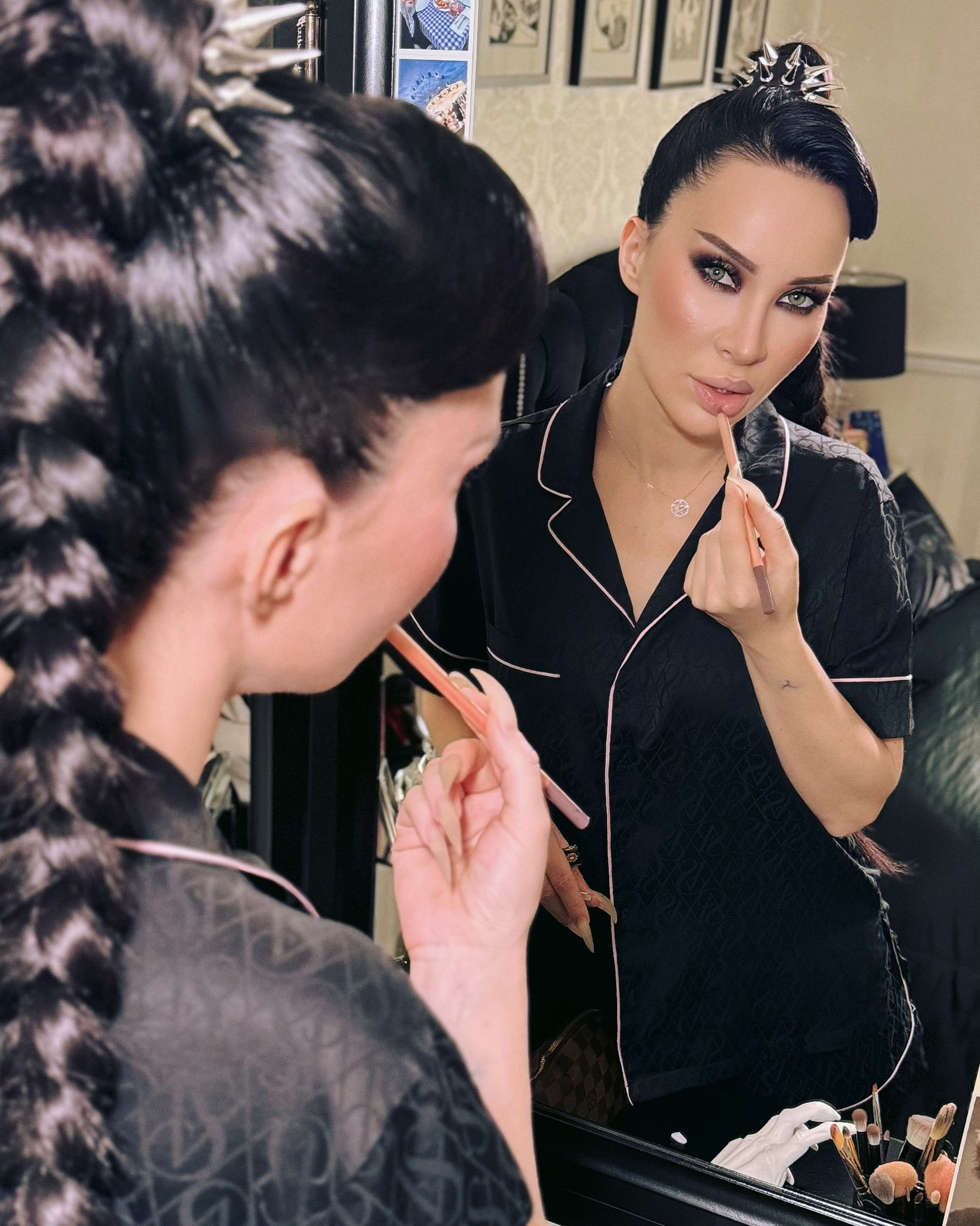 Обучение макияжу, прическам, фотографии и обработке фото. Андрей Лоос фотограф стилист Москва