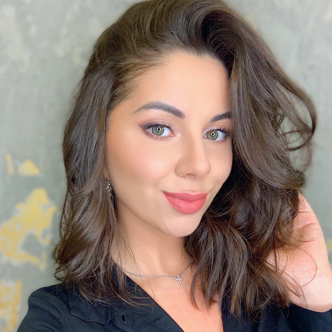 «Что стоит за портетом?» в Москве 18 мая