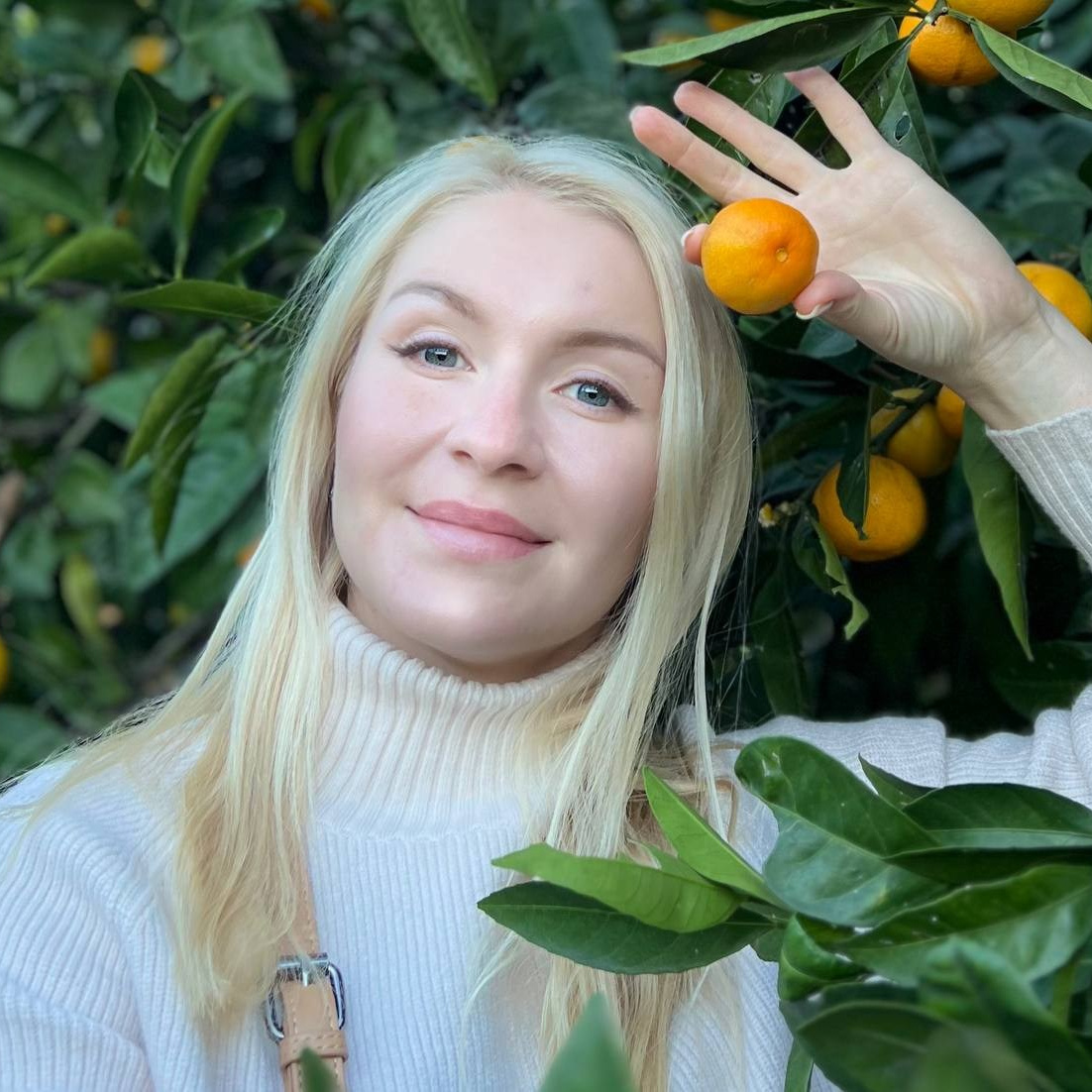 Илина Стахеева! Ясновидящая Екатеринбург, целитель, гипнолог, энергопрактик, преподаватель йоги