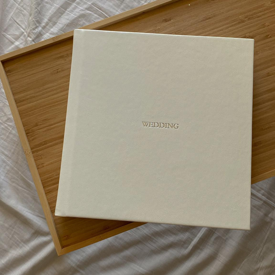 Печать фотокниг Тюмень. Фотограф в стиле минимализм Тюмень