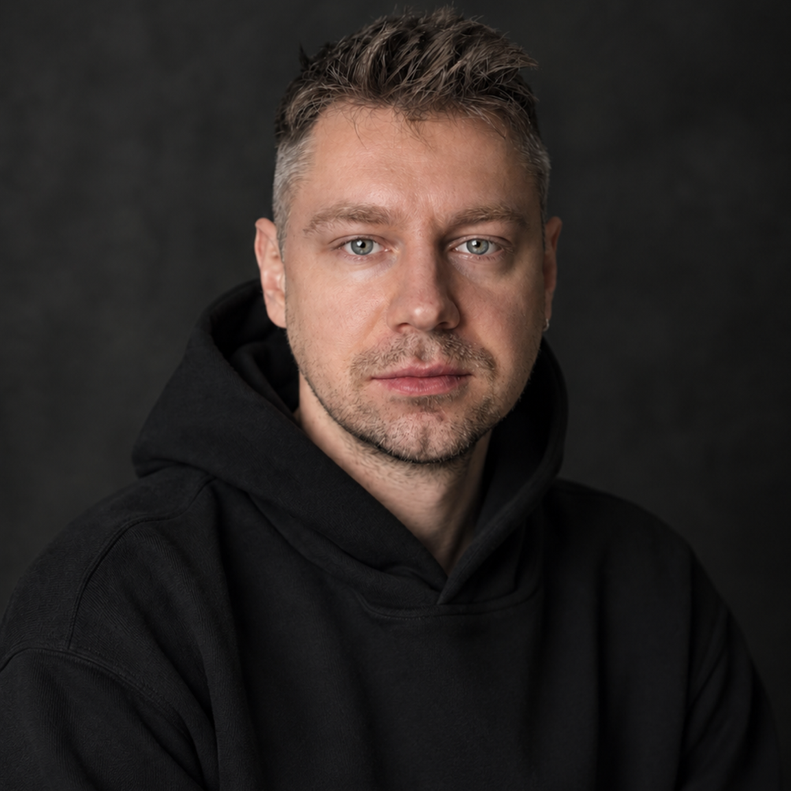 Иван Кузнецов — театральный режиссёр, композитор и музыкант