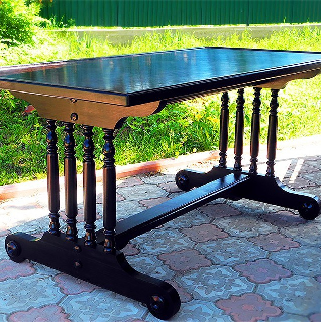 Столы. Стильная домашняя мебель