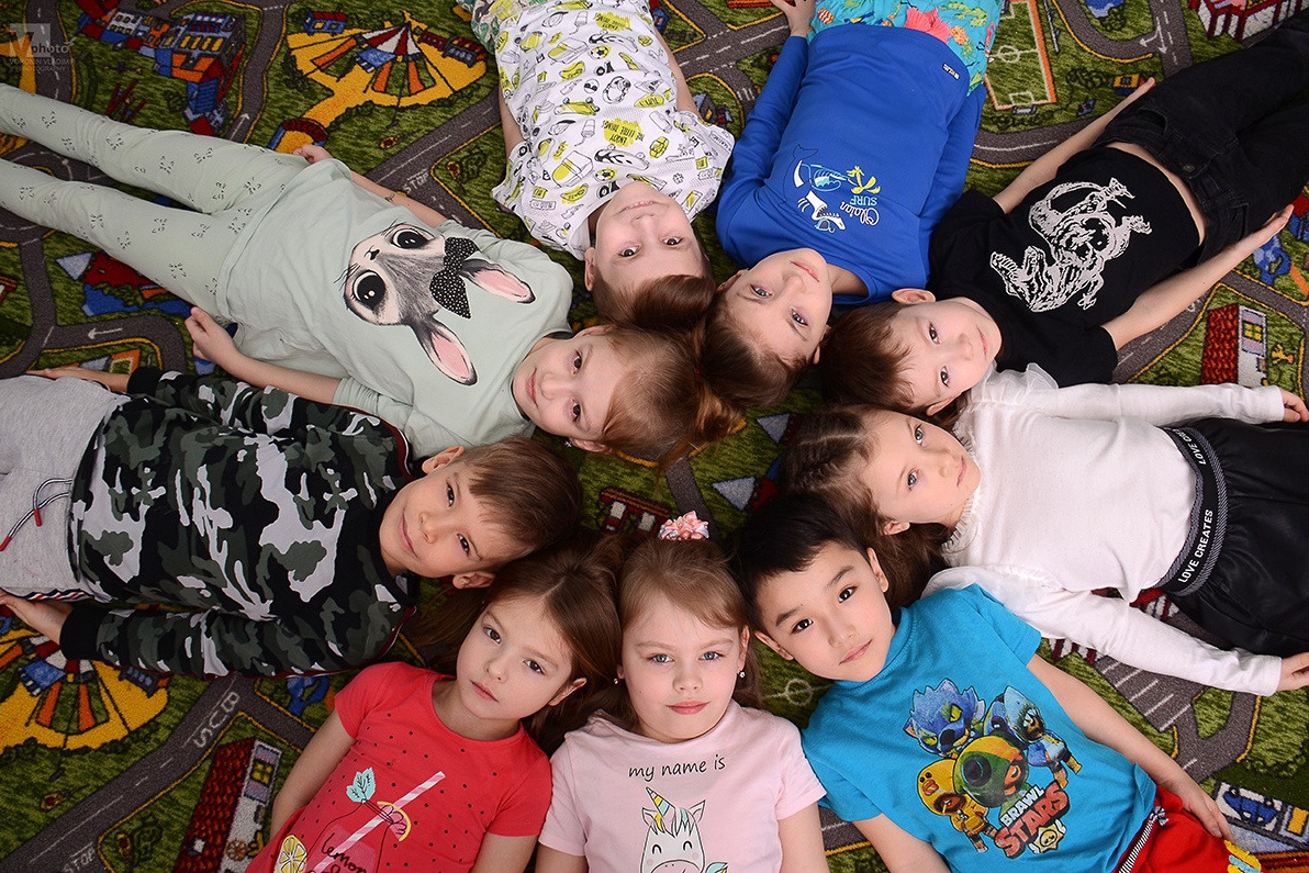 Выпускные альбомы. Фотограф Воронин Владимир