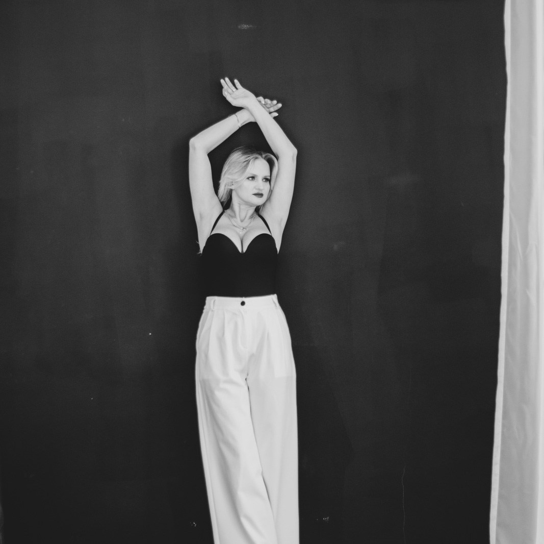 Услуги. Женский фотограф в Орске Новотроицке Динара Долганова