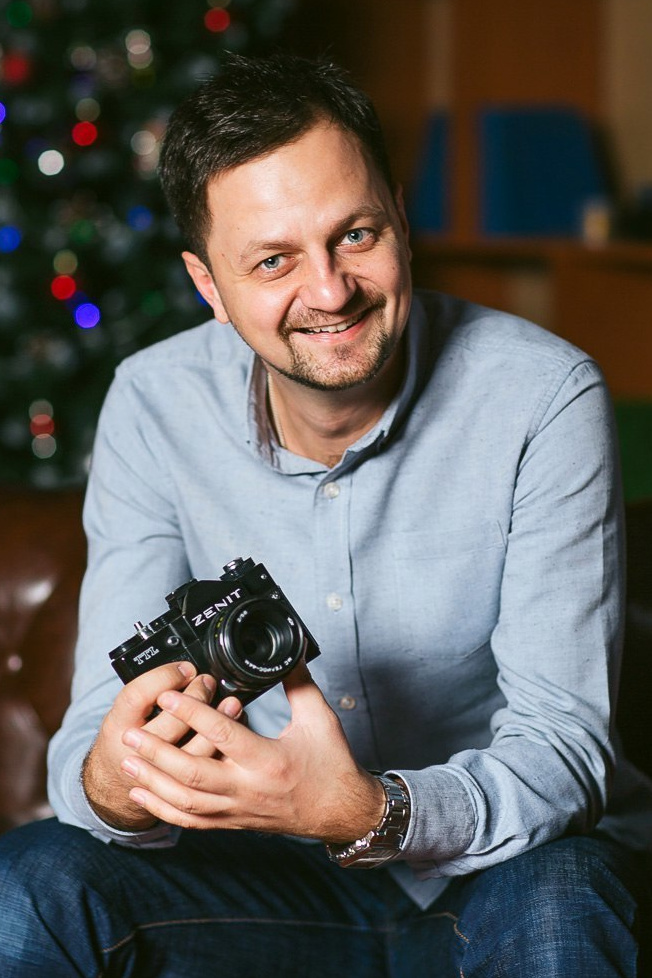 Контакты. Фотограф Андрианов Кирилл