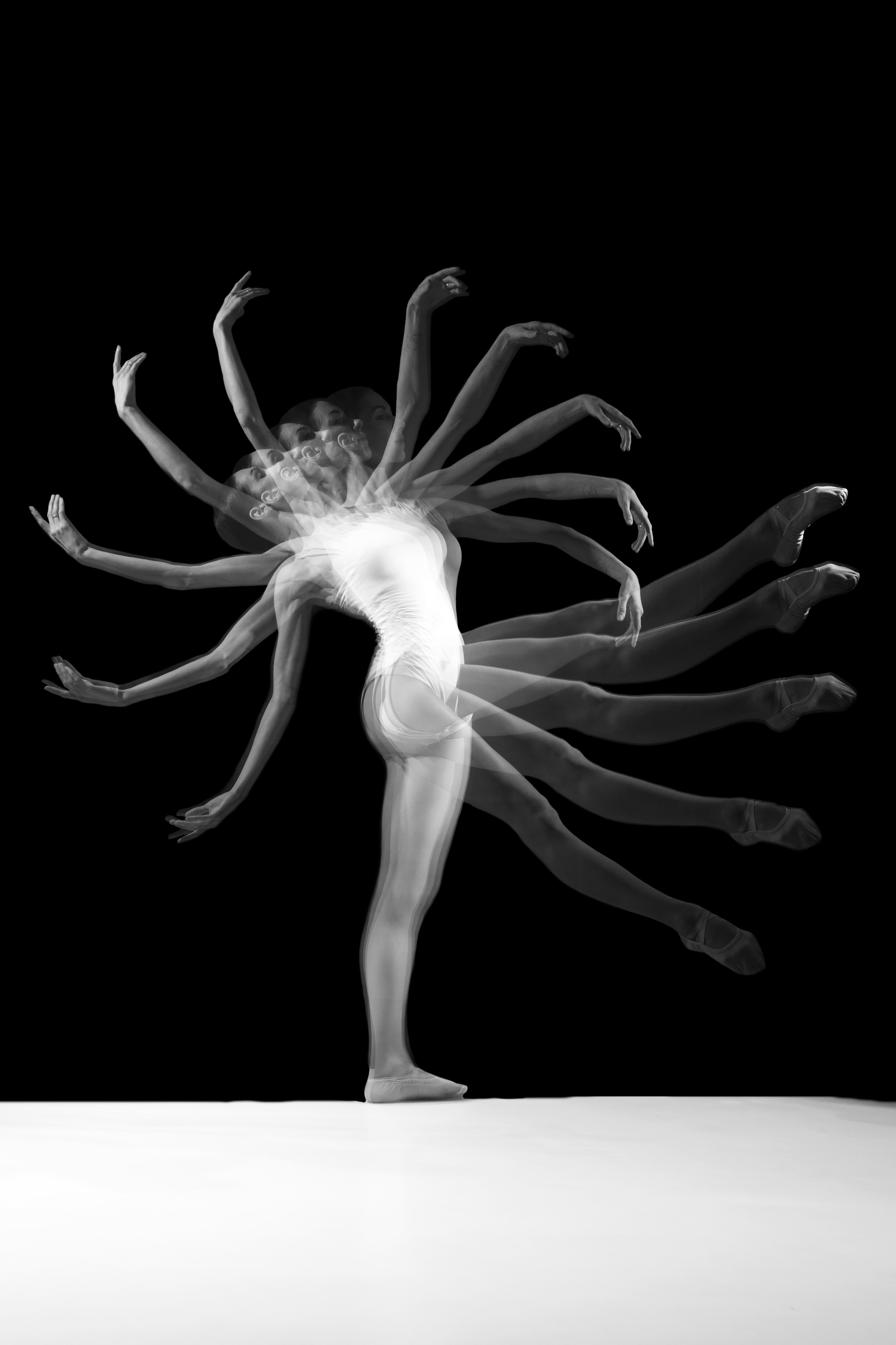 «Художественная студийная фотосессия»