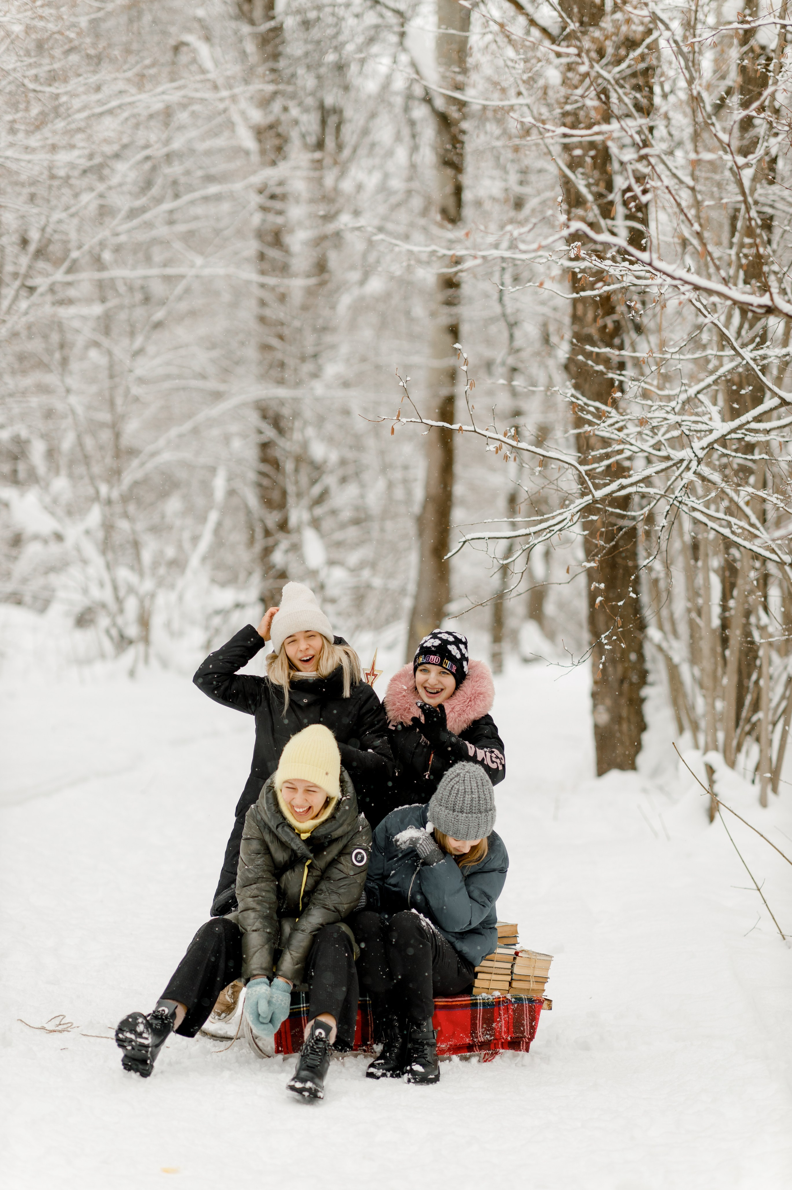 Фотоальбомы для выпускников. Свадебный фотограф в Туле и Москве