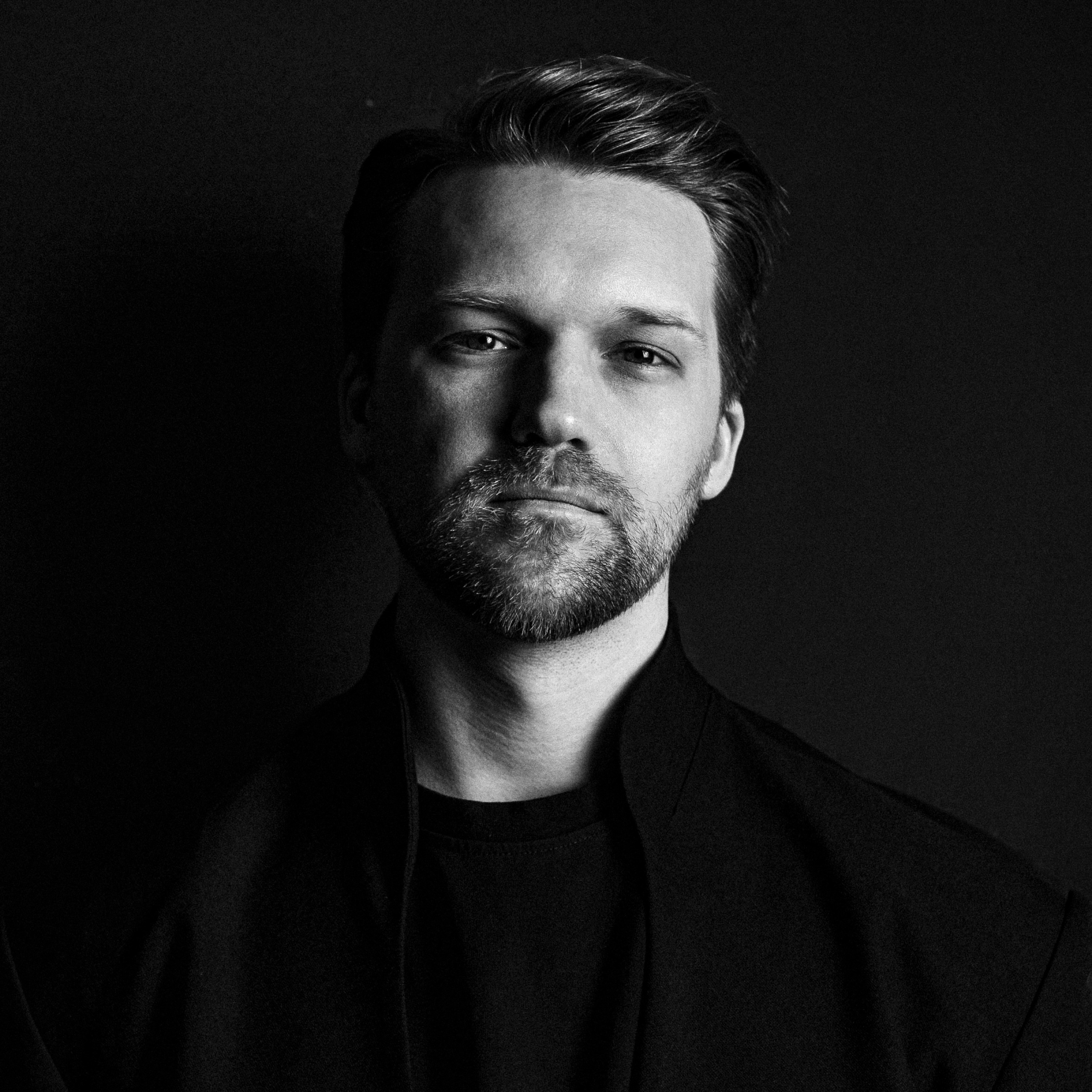 Коммерческий фотограф в Москве — Антон Ермаков