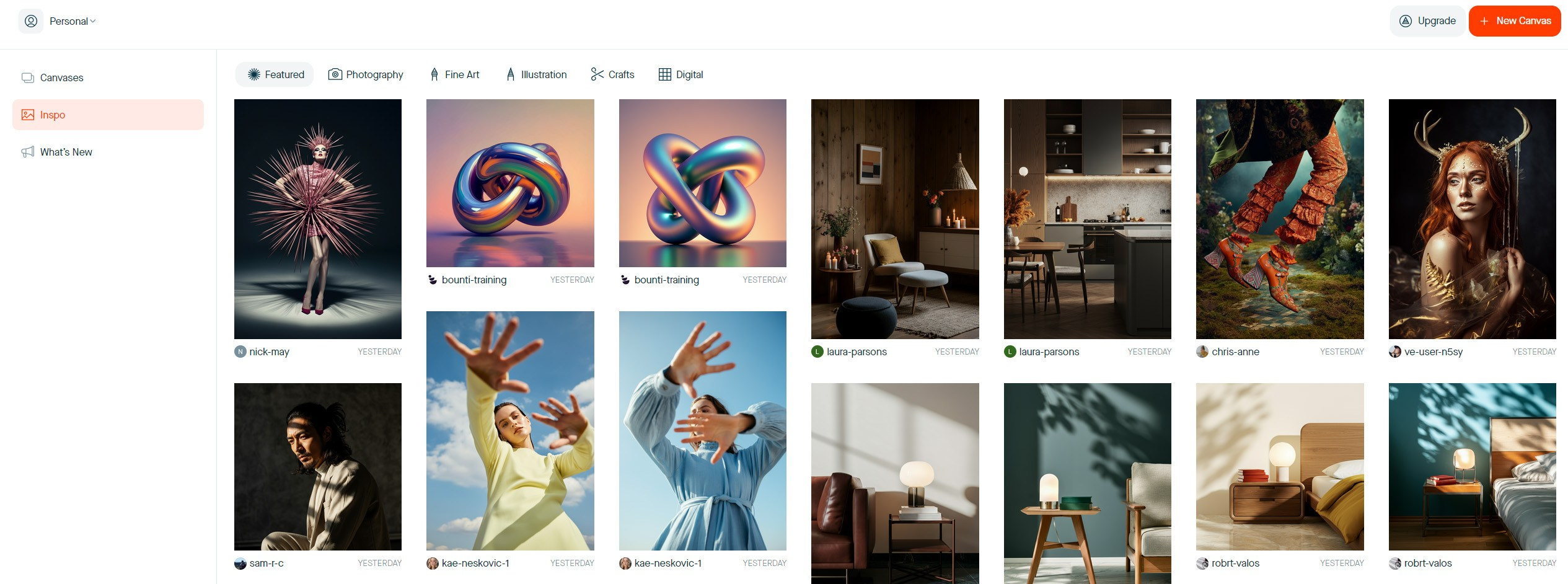 Моя картинка из на Visual Electric в разделе Featured - девушка с оленьими рожками в правом углу экрана