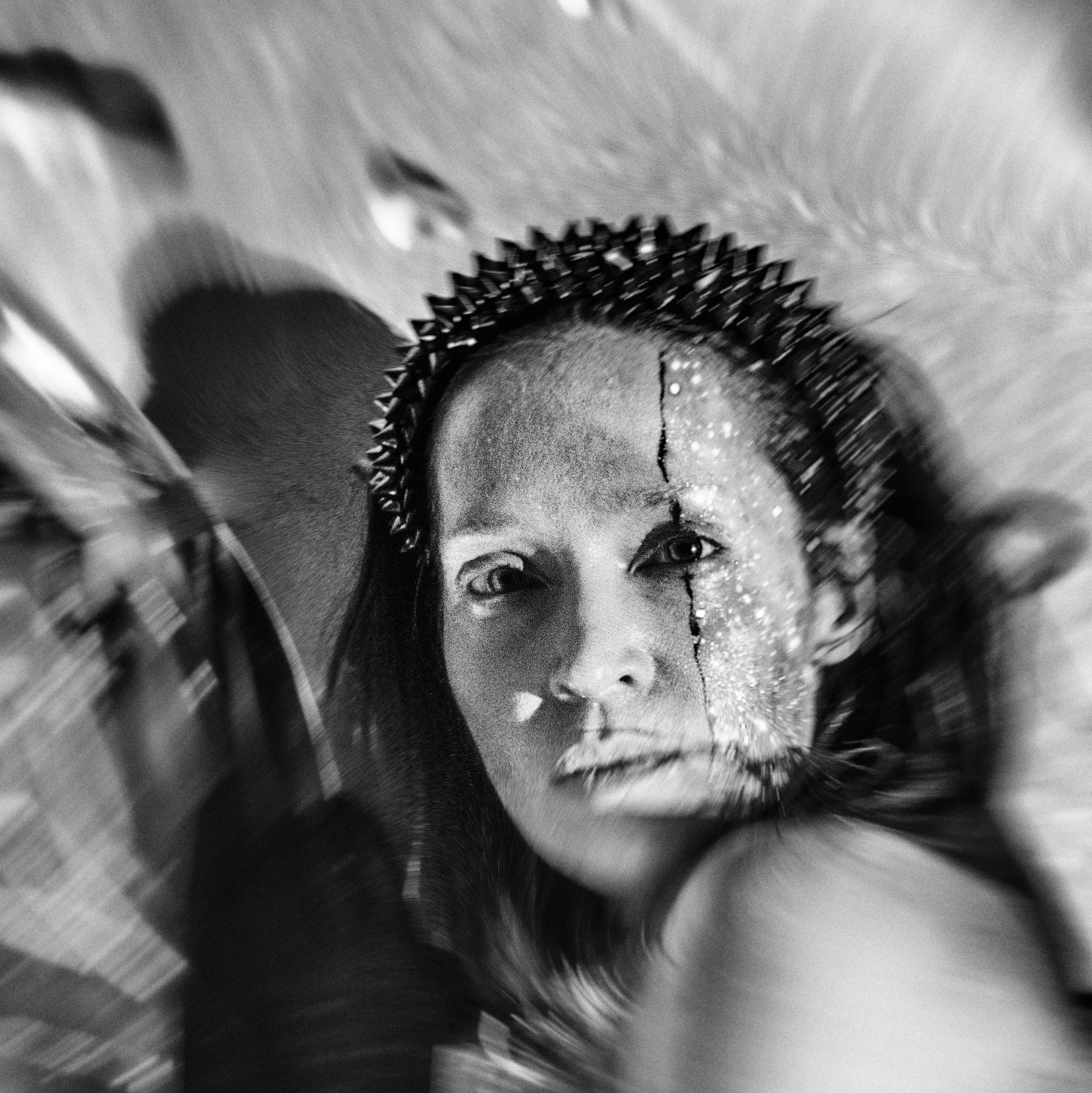 THE RAW LIGHT. Yulia Yurchevskaya | Art Director & Visual Visionary