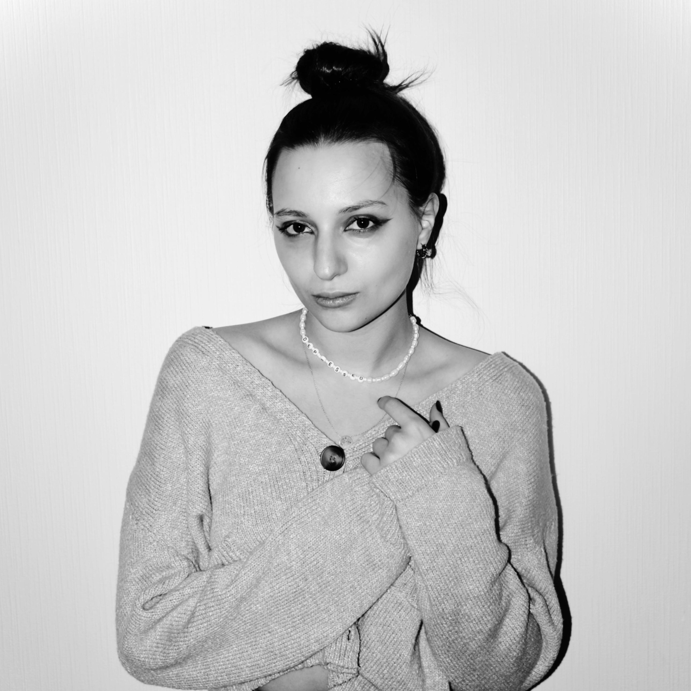 Контакты. Портретный и fashion-фотограф в Санкт-Петербурге Олеся Поле