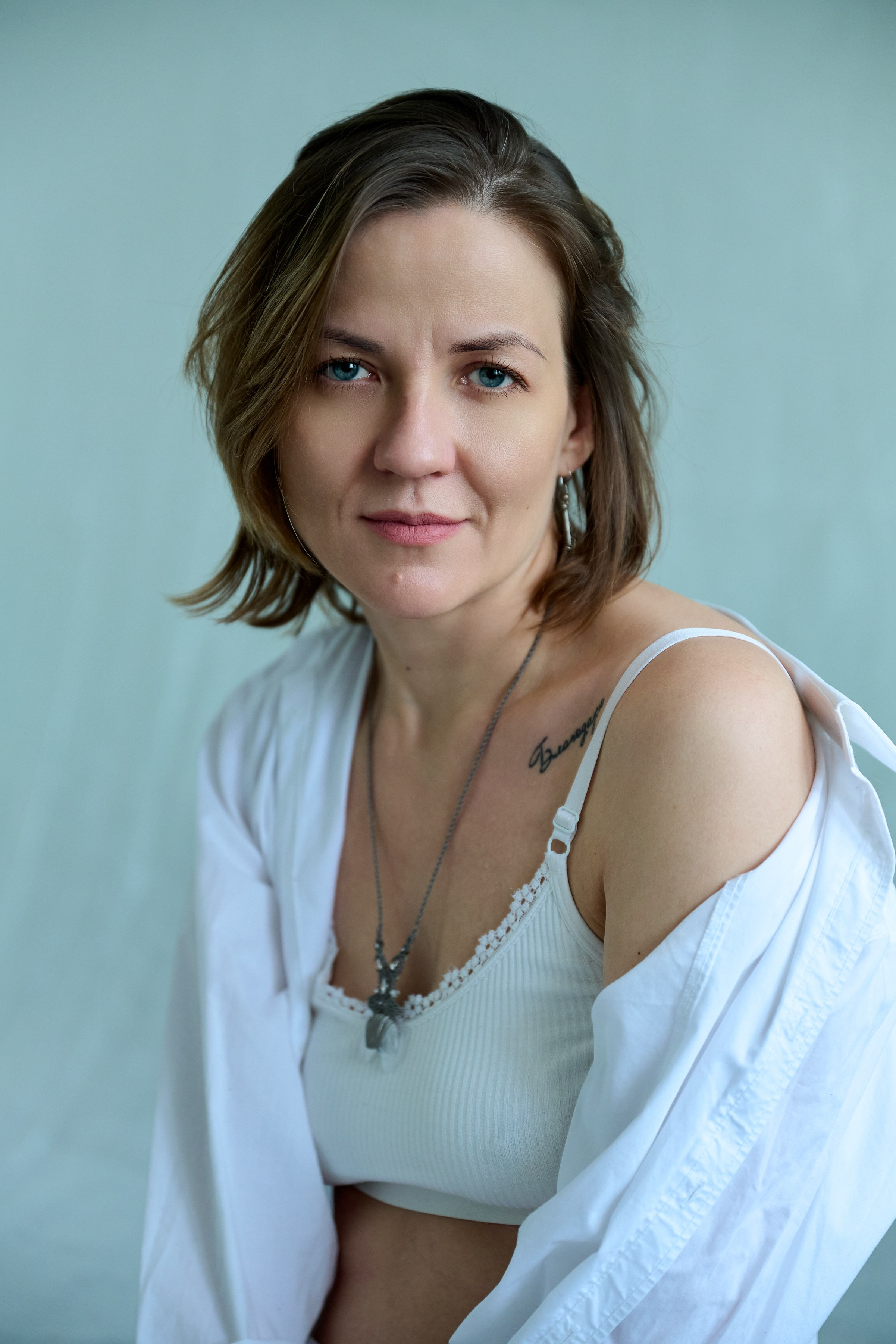 Портфолио. Тихая женская фотография — съёмка без ролей и позирования, где важнее состояние, чем образ