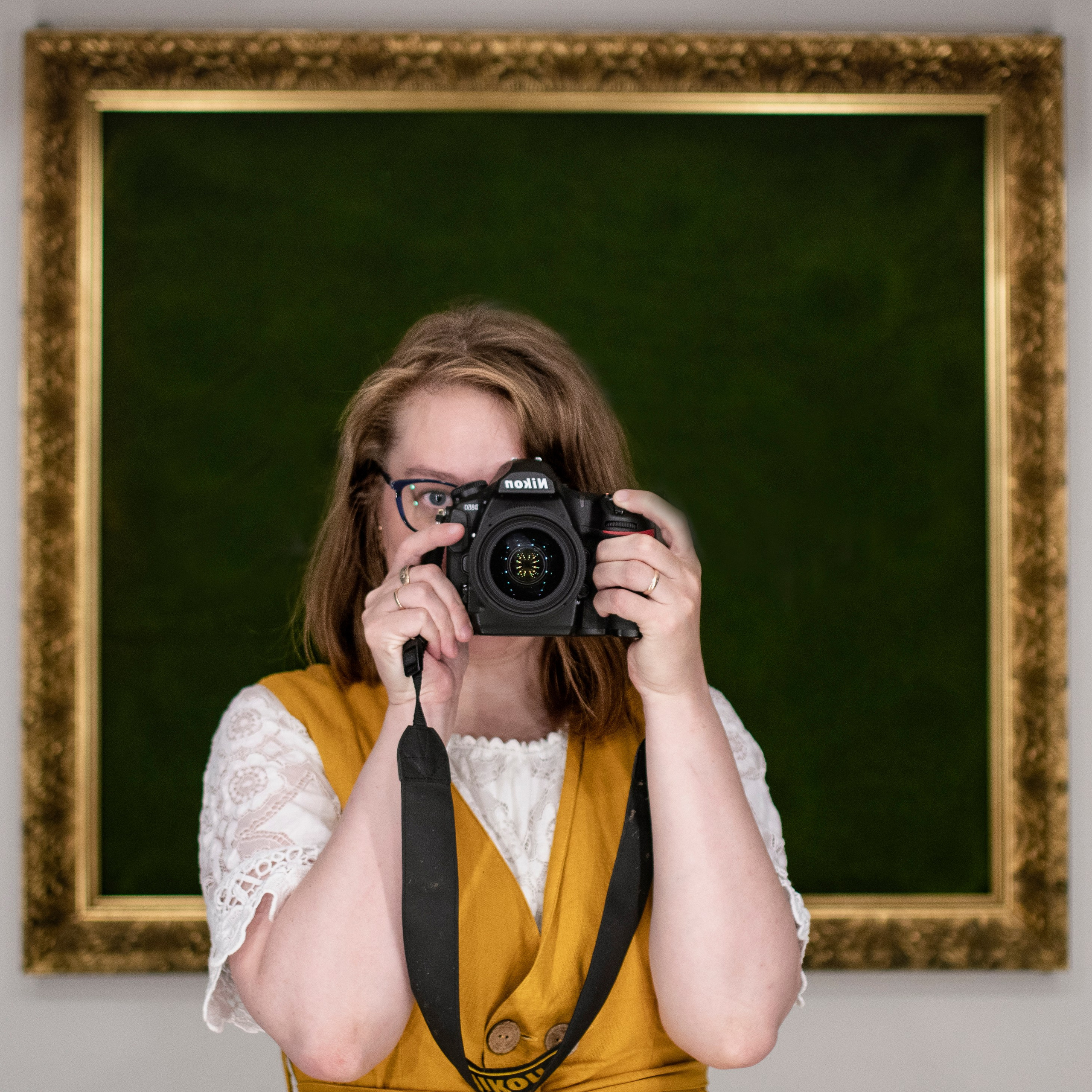 About the author. Artisistic photographs of Lena Sokolova