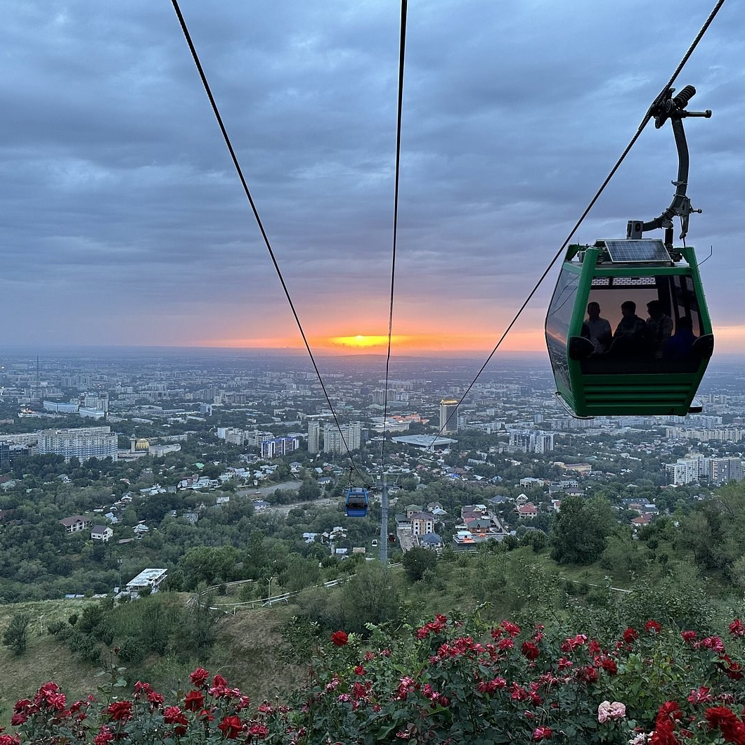 Кок-Тобе в Алматы — парк, канатная дорога и панорама города