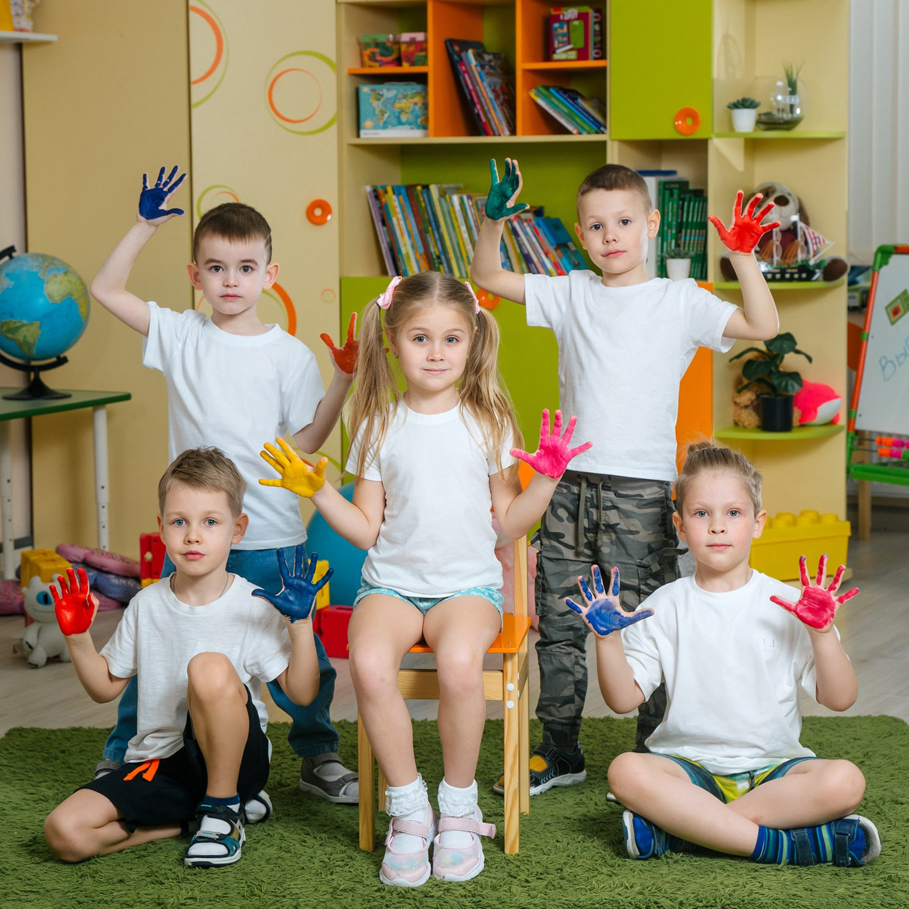 Выпускные альбомы, школьные фотосессии в городе Новороссийске