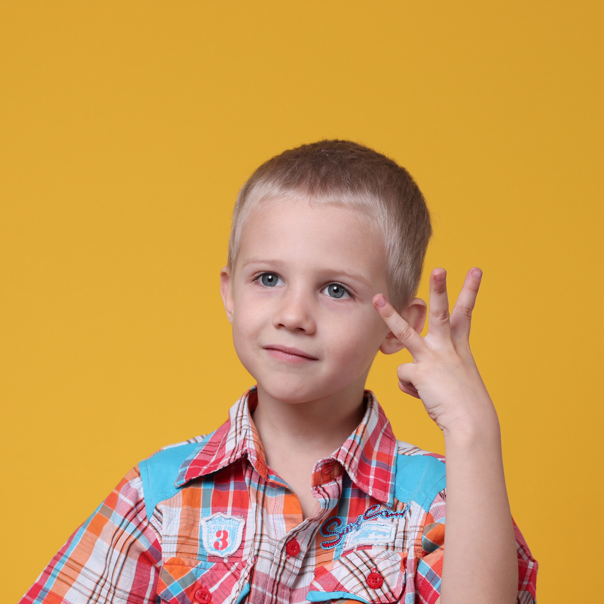 Изготовление фотокниг и виньеток для детских садов Алматы. Детский фотограф в Алматы, виньетки, выпускной альбом Алматы