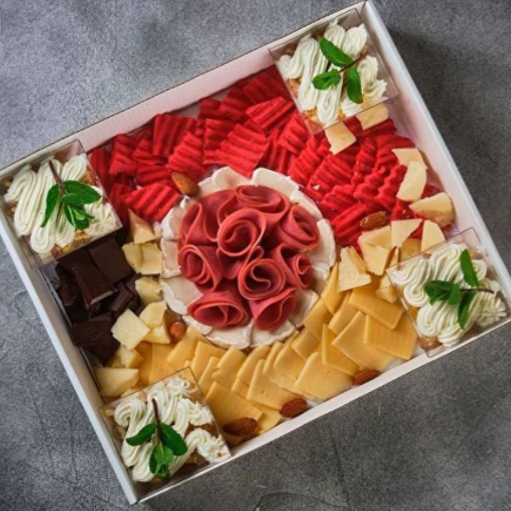 Доставим за 2 часа. Izmailov loft