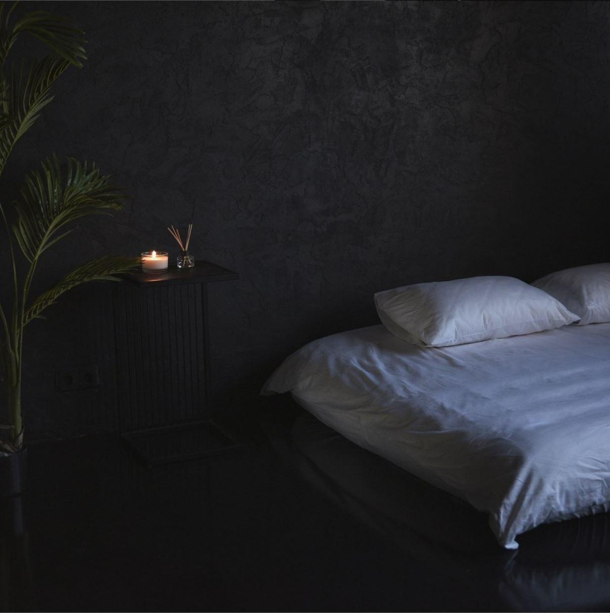 Студии под «тёмный ключ». Портретный фотограф в Минске Анна Волейко