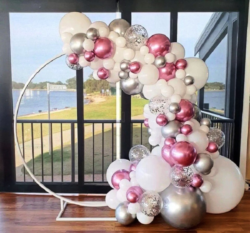 Свадебная фотозона. Студия праздничного декора