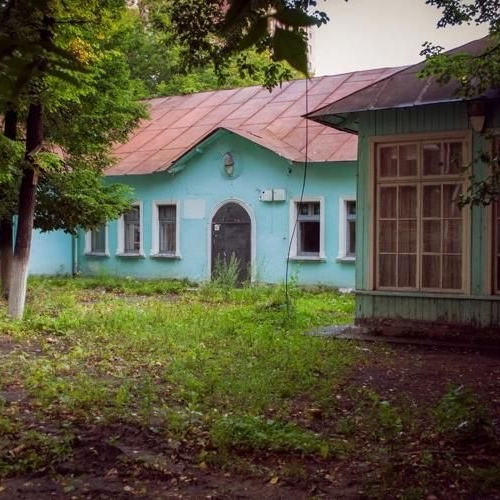 На тропах старинного парка