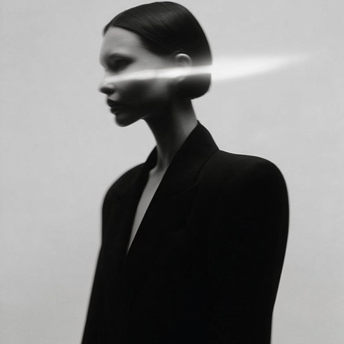 Подробнее обучение. Нейрокреатор и AI-преподаватель Лена Капуцин