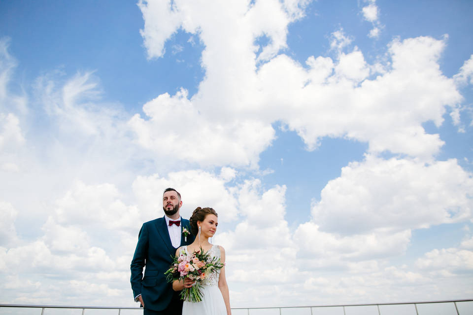 Ведущий на свадьбу в Москве. Свадебный ведущий. Заказать ведущего на с. Ведущий на свадьбу, корпоратив и юбилей в Москве Сергей Рябинин