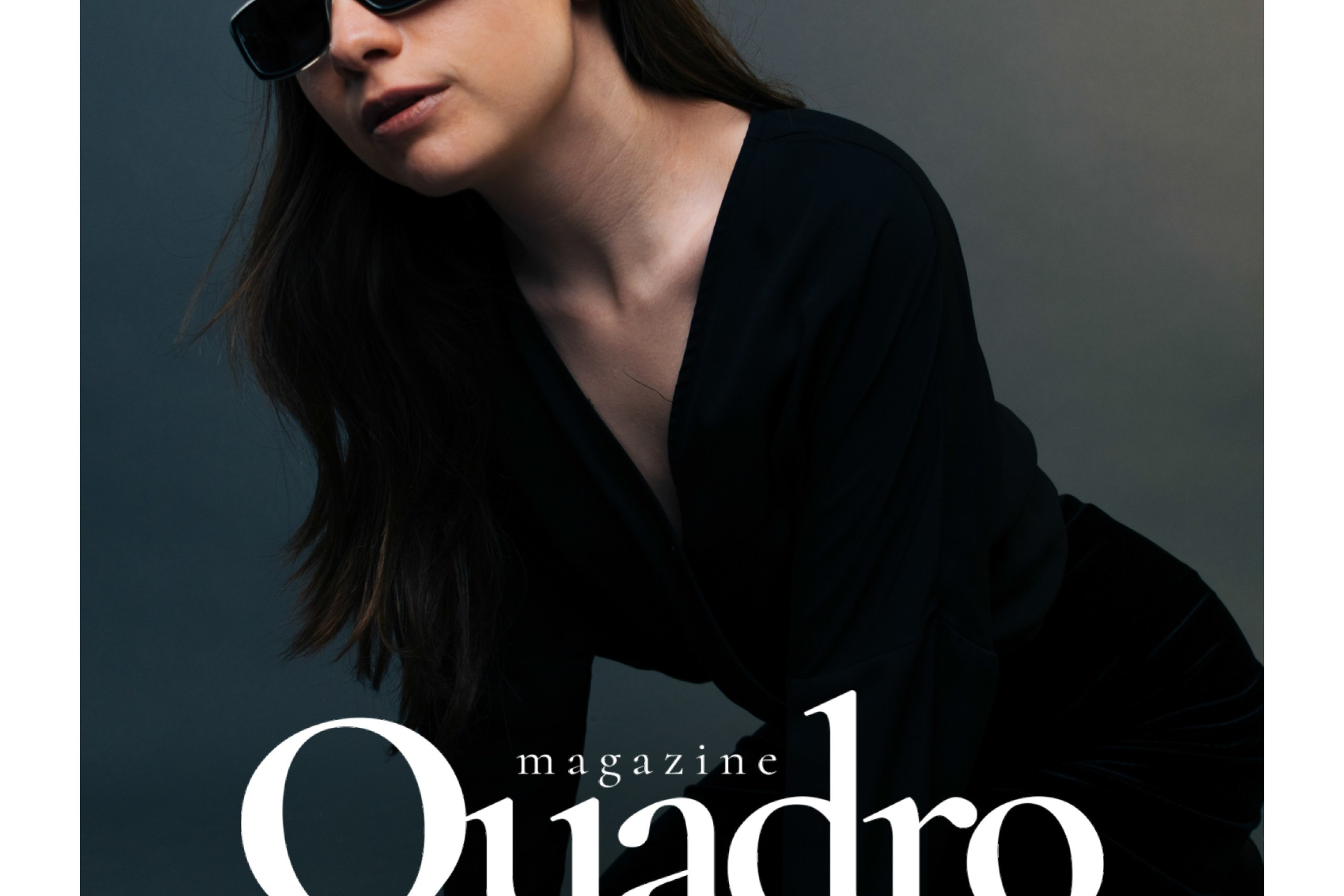 Le reality — фотограф, модель, обучающая позированию