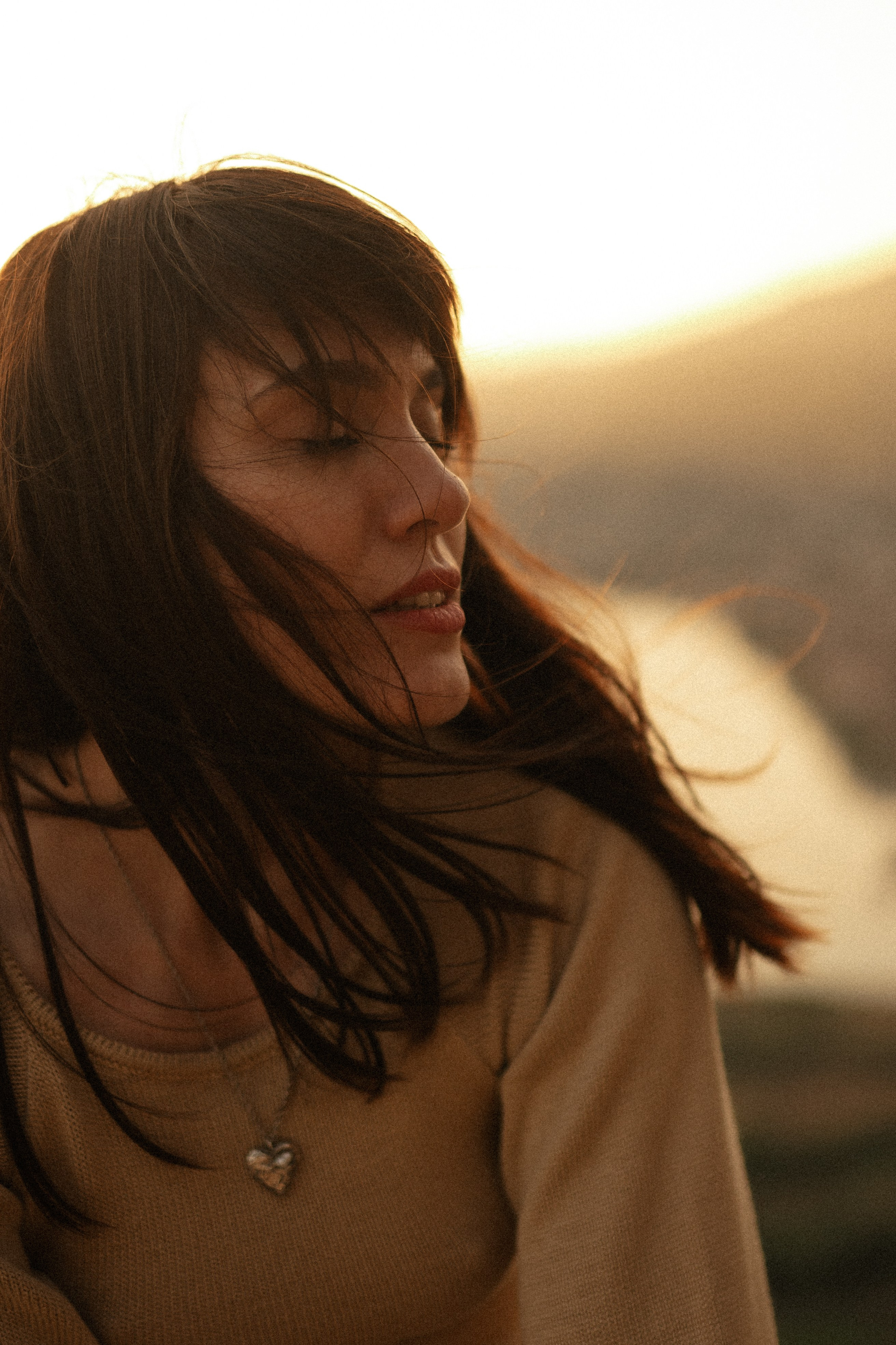 Контакты. Фотограф Нэля Хаматова