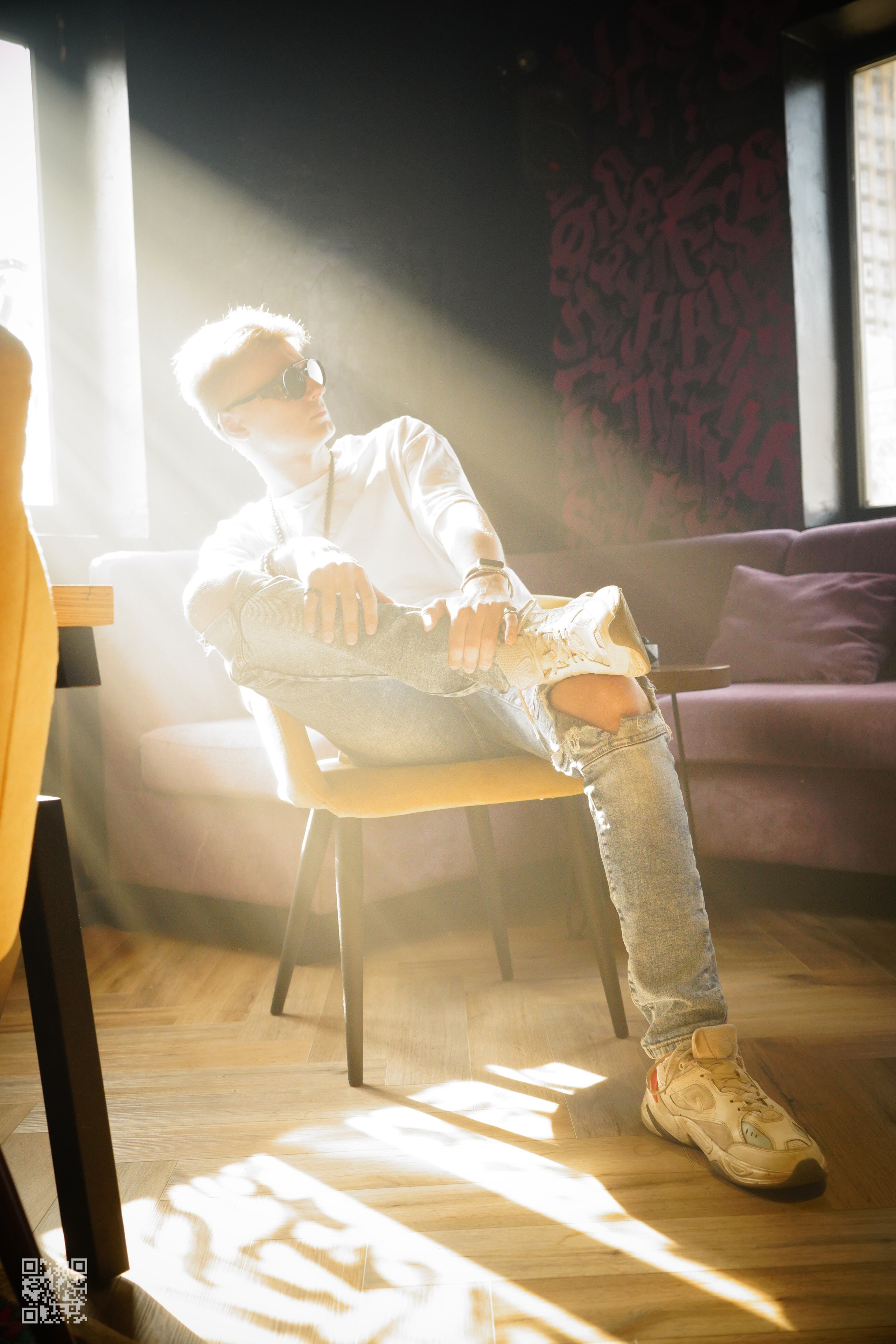 Контакты. Photo by Volanchiek