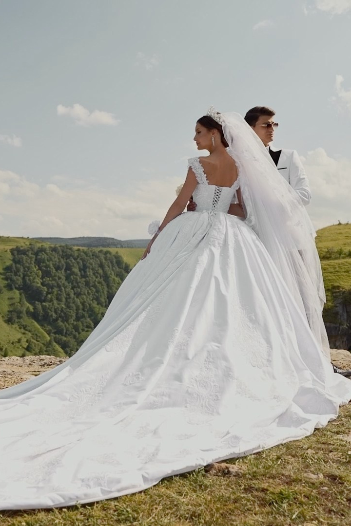 Стоимость видео на свадьбу в Пятигорске и городах КМВ. Видеограф на свадьбу в Пятигорске и КМВ Руслан Аджикеримов