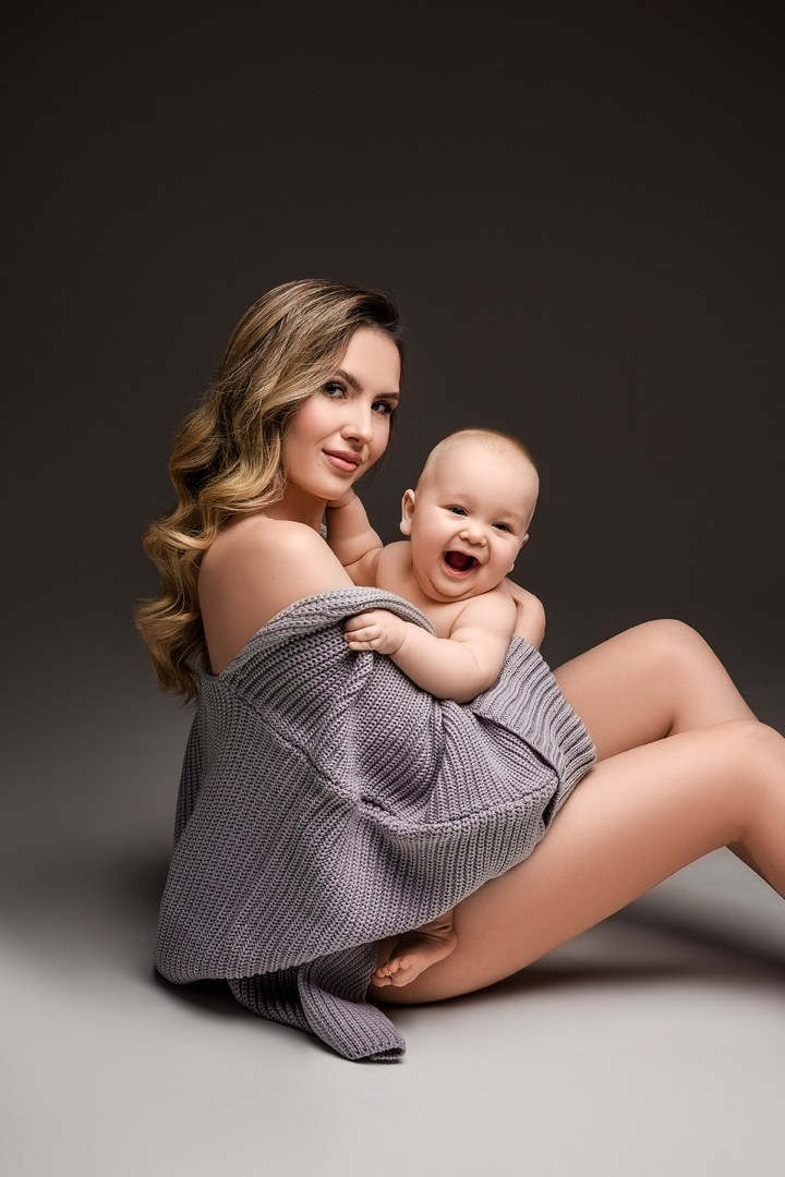 Стоимость «Семейные съёмки и материнство». Фотограф беременности и новорождённых в Москве