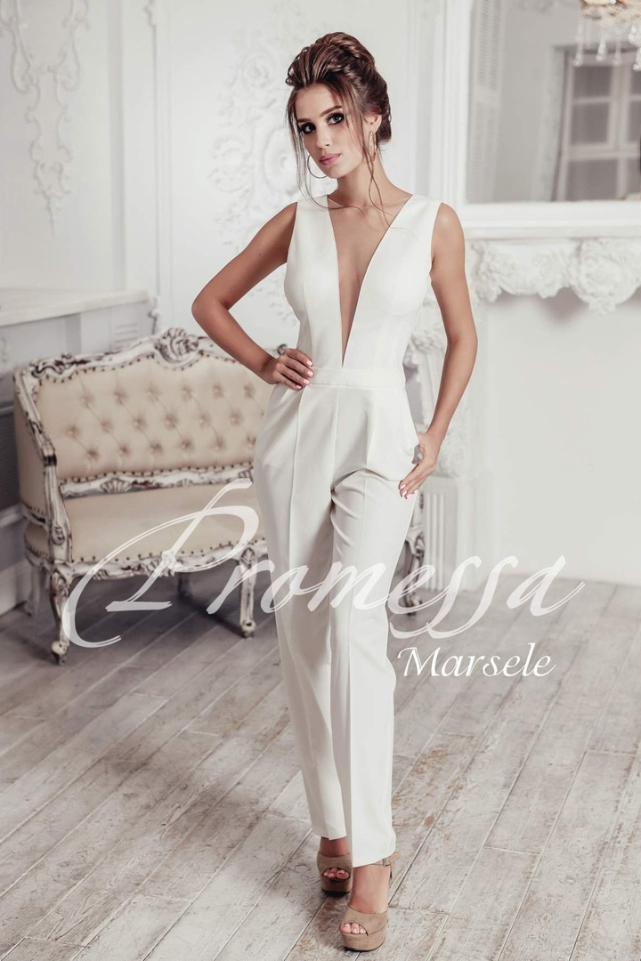 Модные свадебные платья 2022 года. Ведущая СПБ Надежда Кожина