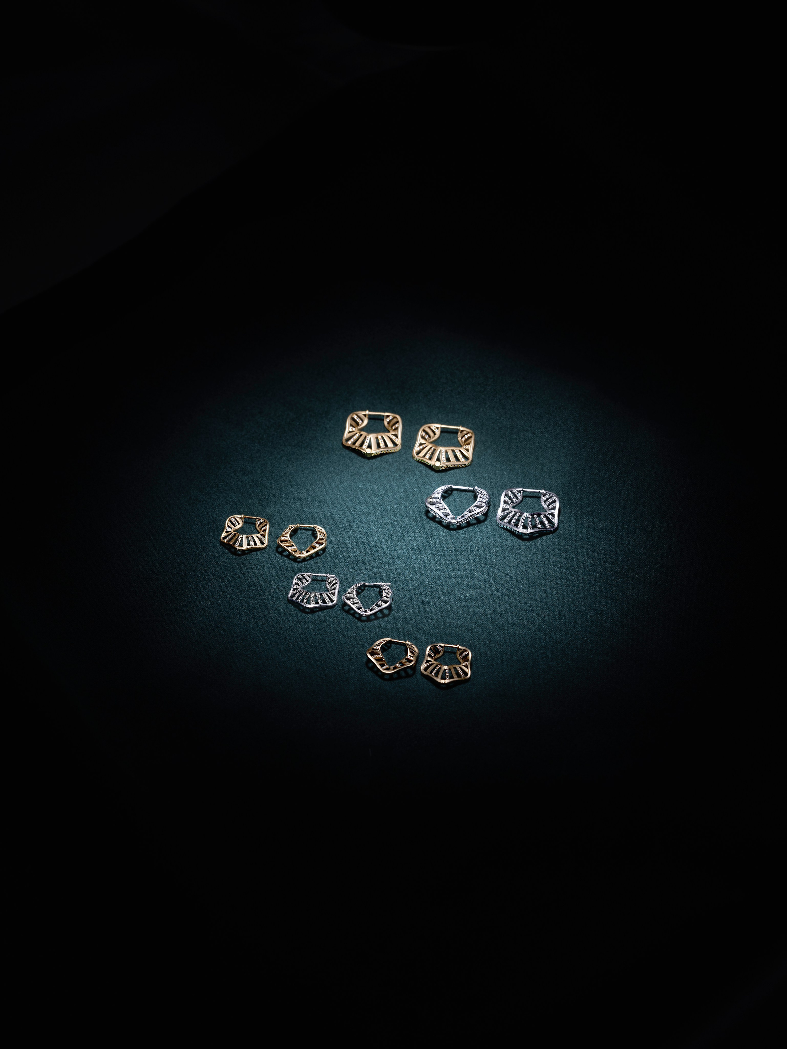 JEWELRY. PROFESSIONAL RETOUCHING SERVICE