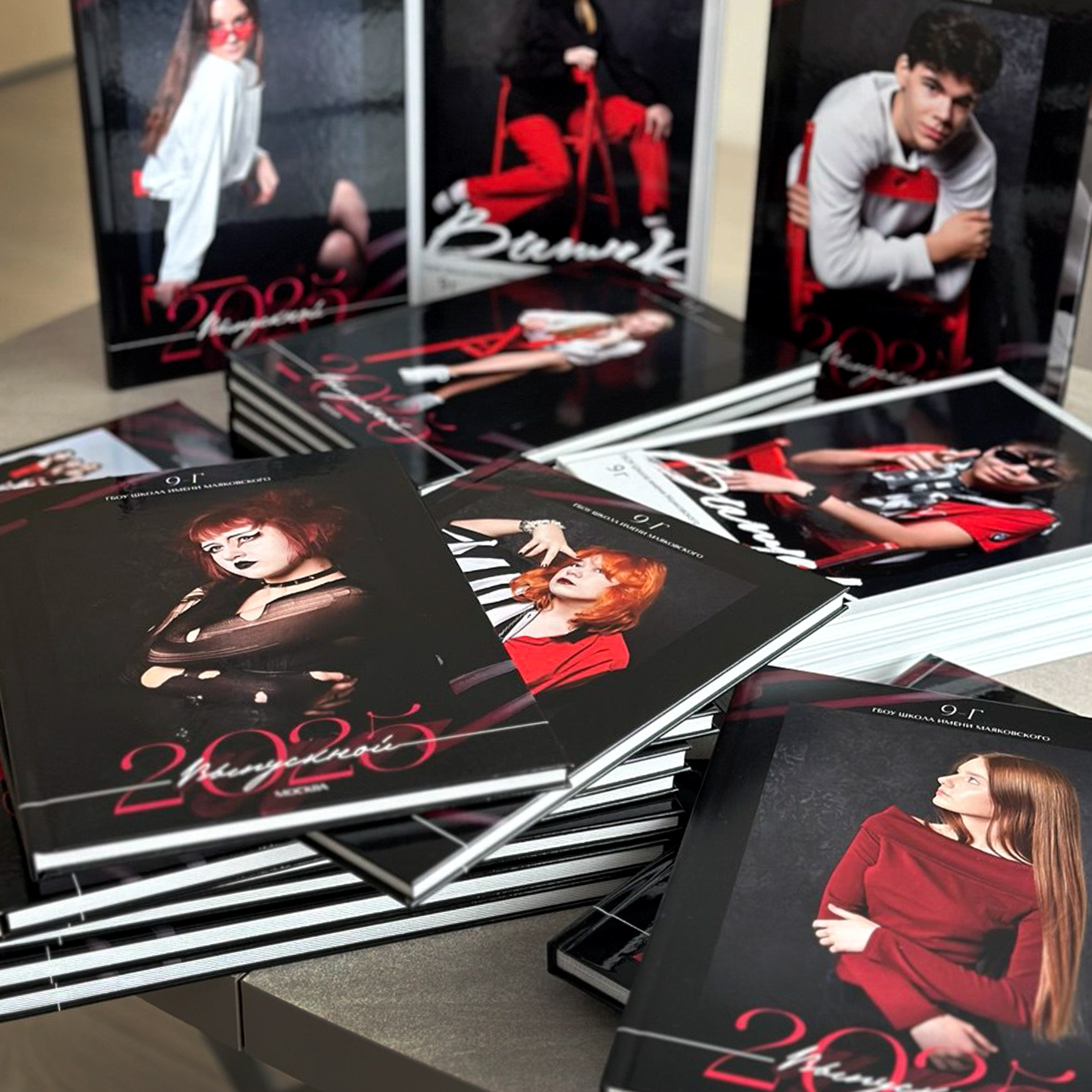 Школьный фотограф ЛАРИСА МАТВЕЕНКО