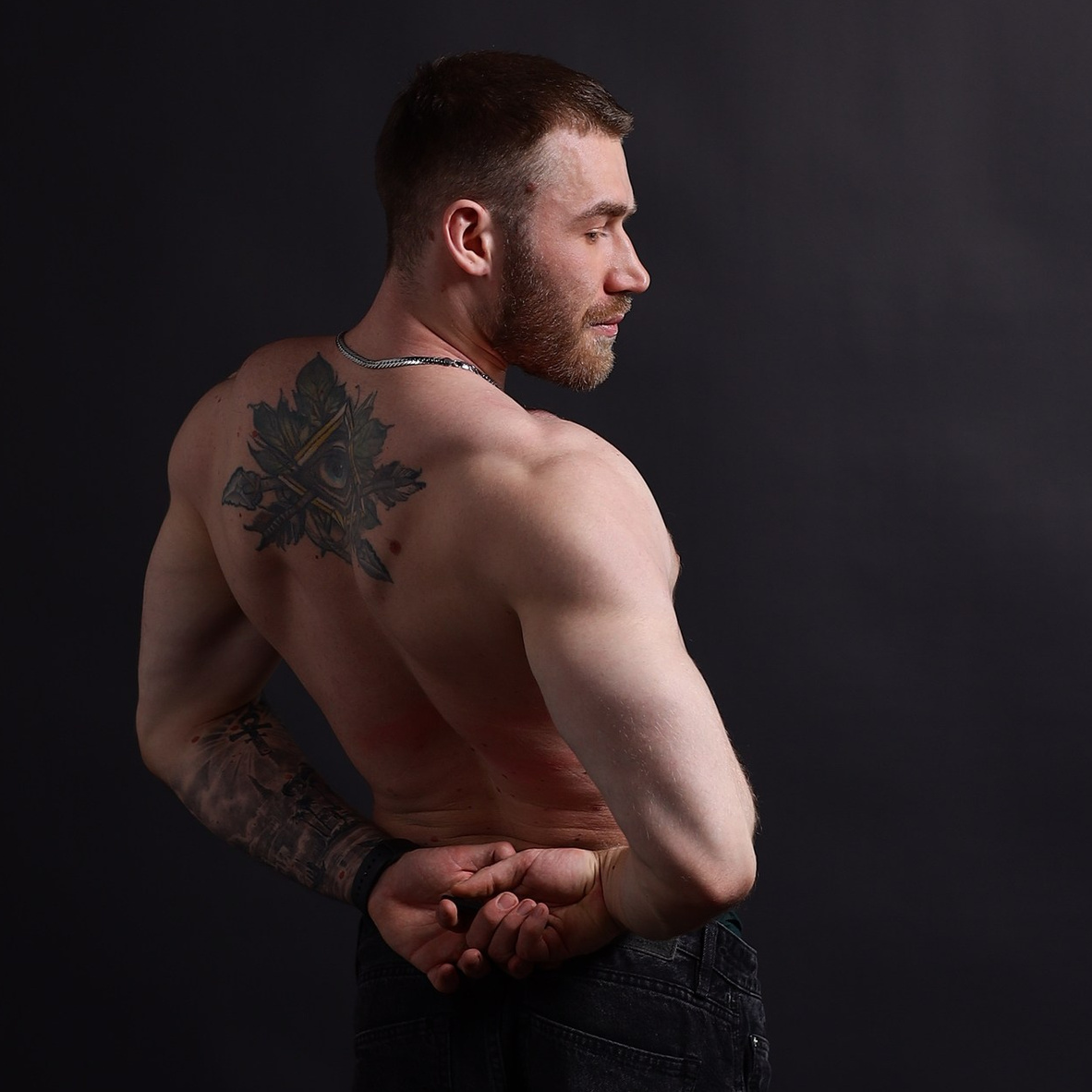 Фотостудия без фотографа Чехов. Первая студия автопортрета в Чехове