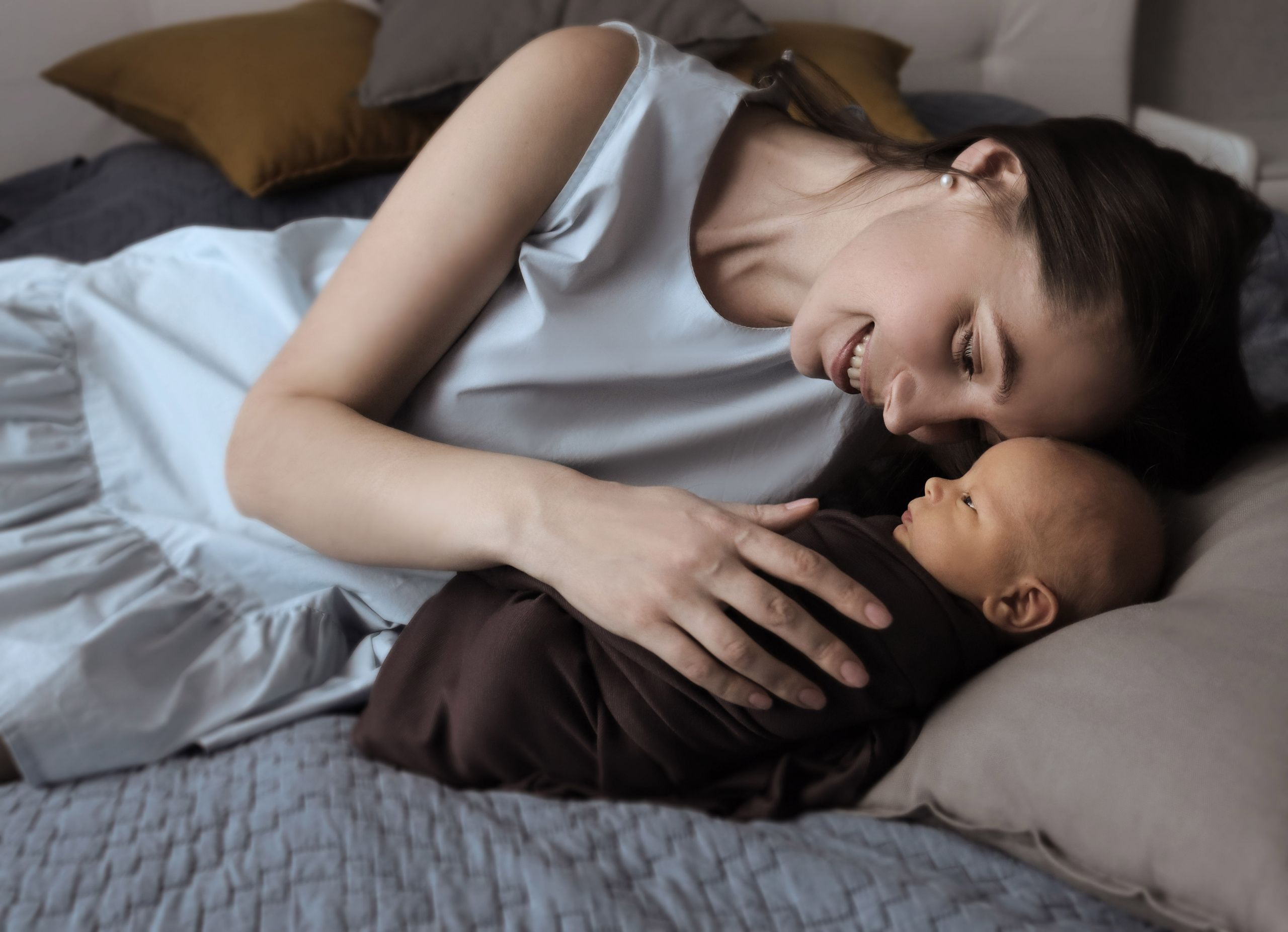 Мама и малыш. Фотограф новорожденных в г. Барнаул Ренпенинг Катерина