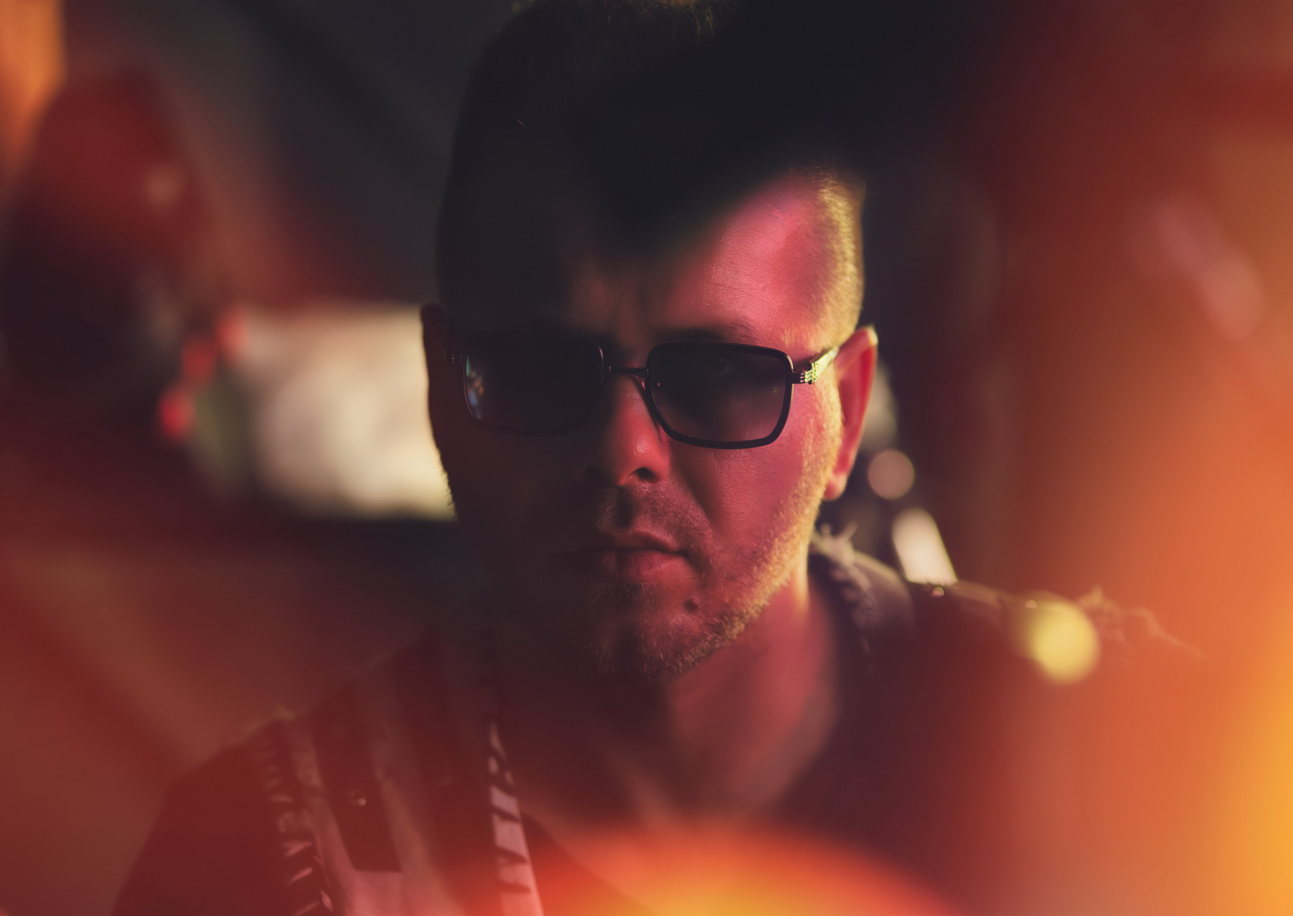 Музыкальные эксперименты: создание новых треков и поиск уникального звучания. Safronov Ivan — a portrait photographer in Moscow