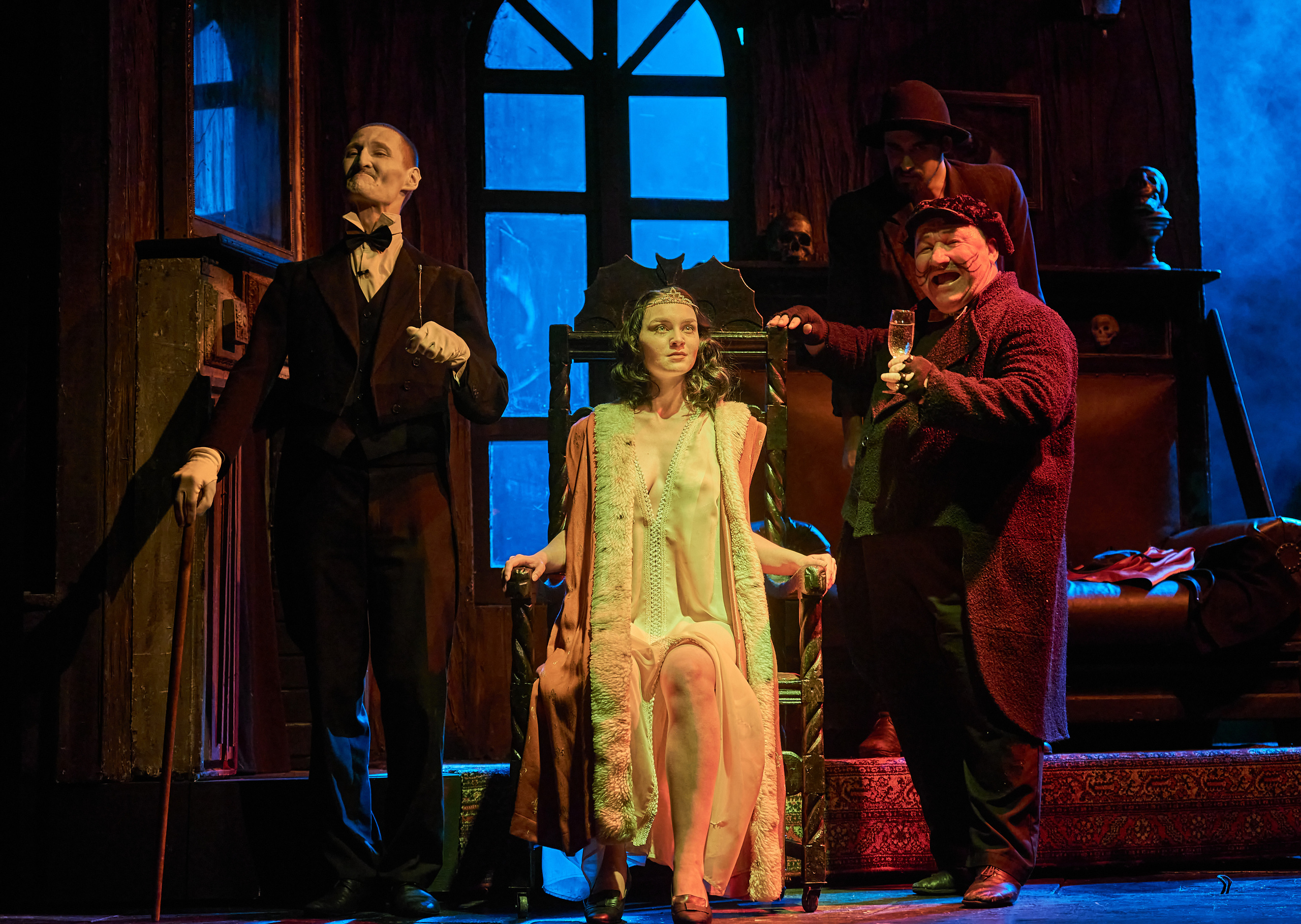 Театр «У Моста» открывает театральный сезон. Журнал о самом особенном. Пермь и Пермский край