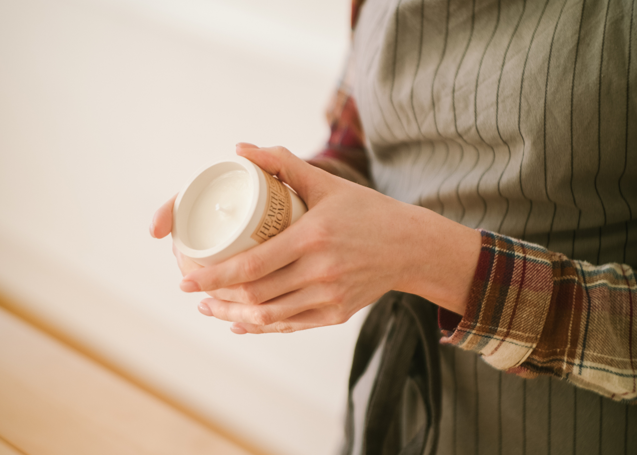 Интервью с основательницей мастерской Hearth&Home. Артём Кузнецов, фотограф, Новосибирск