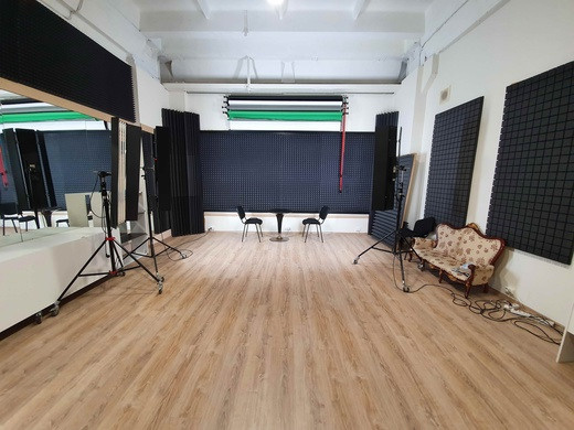 профессиональный фотостудия